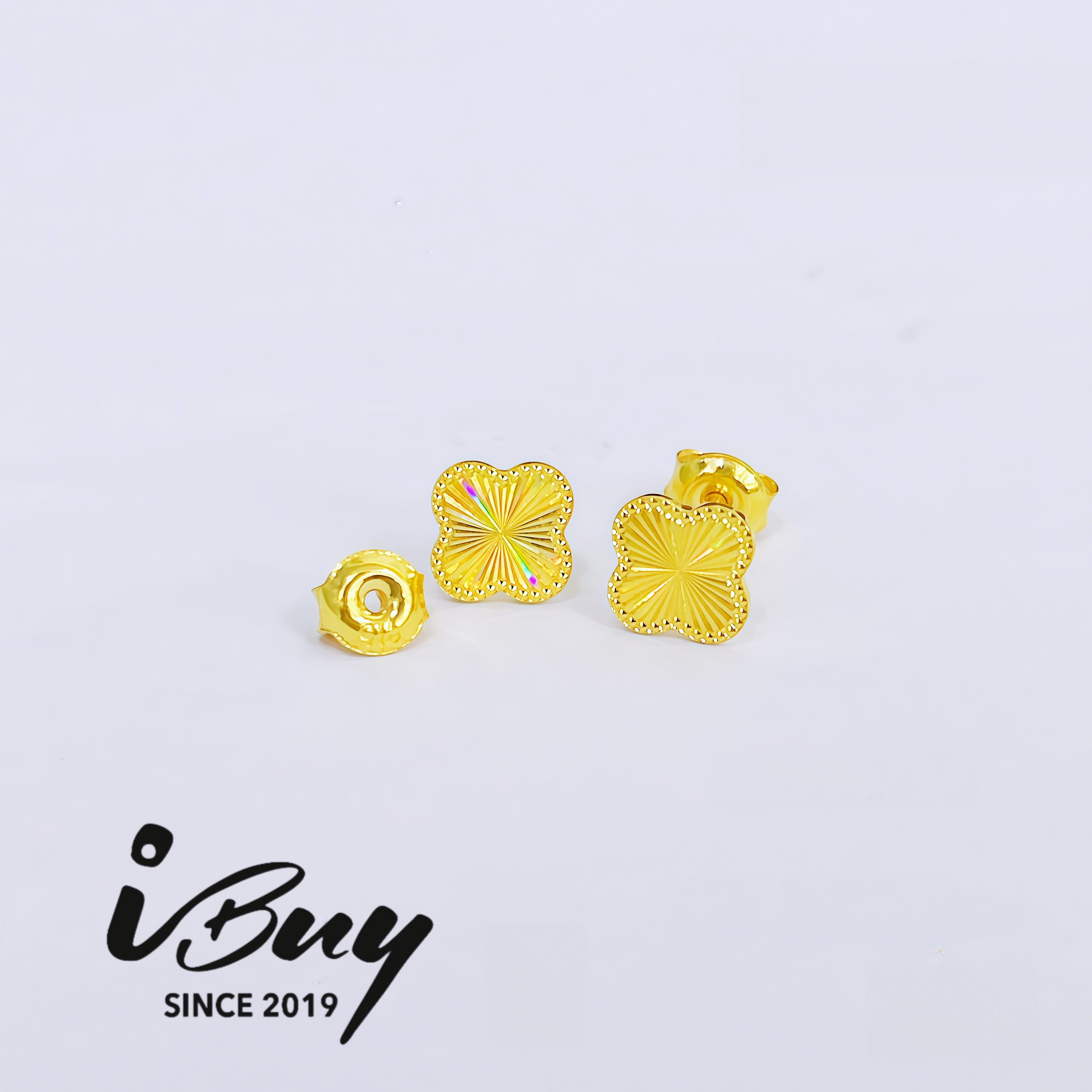 916 GOLD 6MM NORTHERN LIGHT VCA EARRING 916 金 6MM极光四叶草耳针