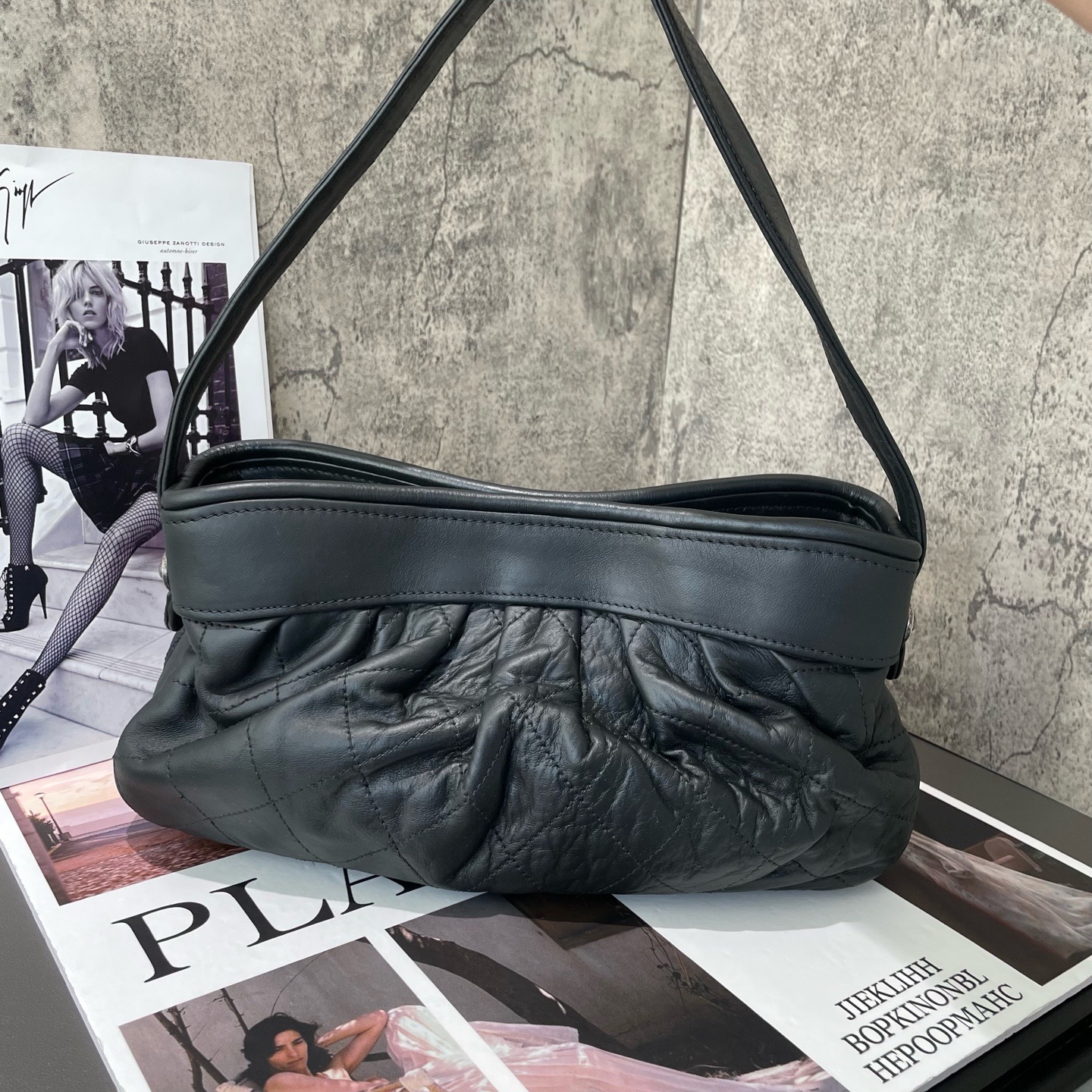 ［預訂貨品］Chanel Vintage中古雲朵包 