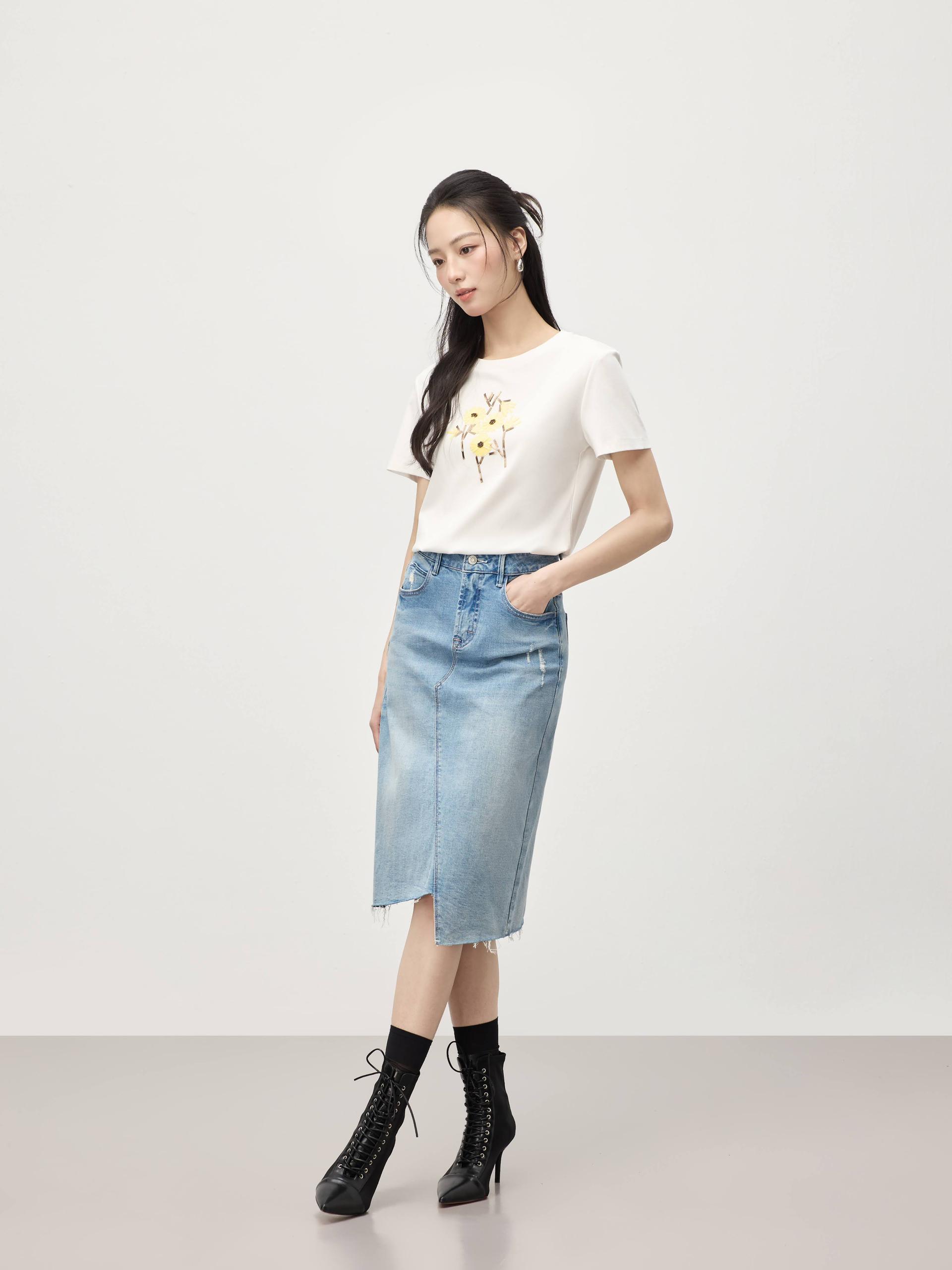 珠子和亮片花卉上衣  T0774