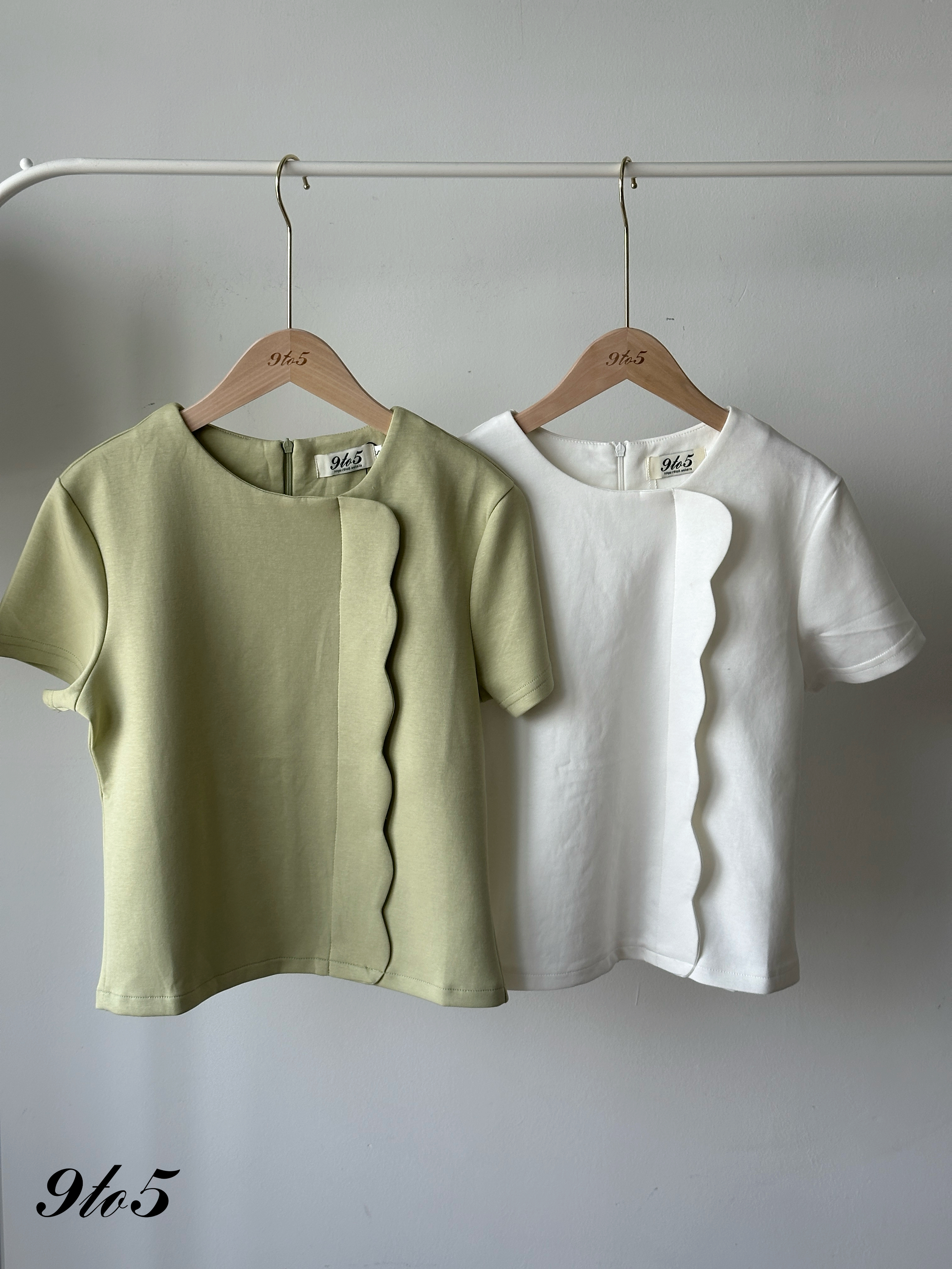 T4284 Short Sleeve Wavy Top - 4 Colors 
