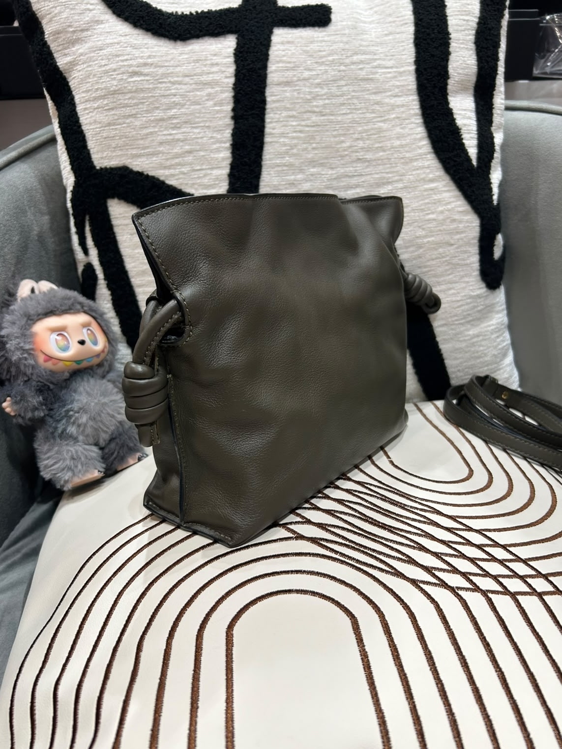 LOEWE Mini Flamenco Shoulder Bag 深綠Nappa Leather 100%Authentic,98%new ✅booklet✅dust bag  