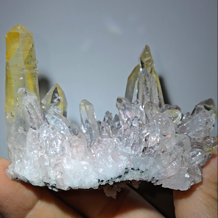 Pink Lemurian quartz with mango quartz - LQ526