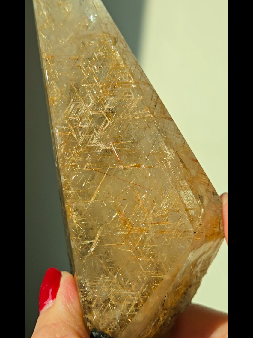 Sagenite golden lattice rutilated quartz point - RT1472