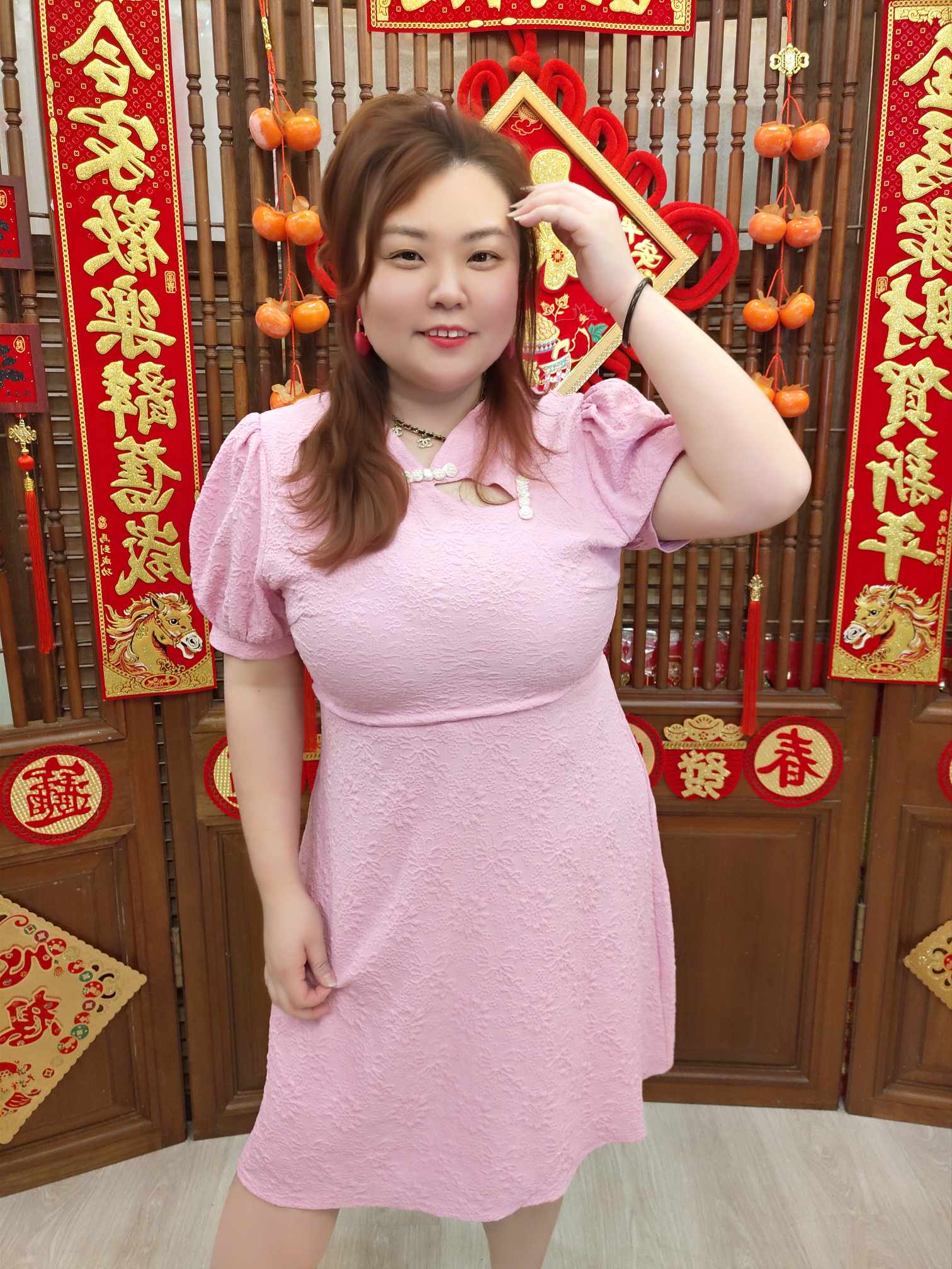 NFC06 BE#281967 立体花纹盘扣设计连衣裙