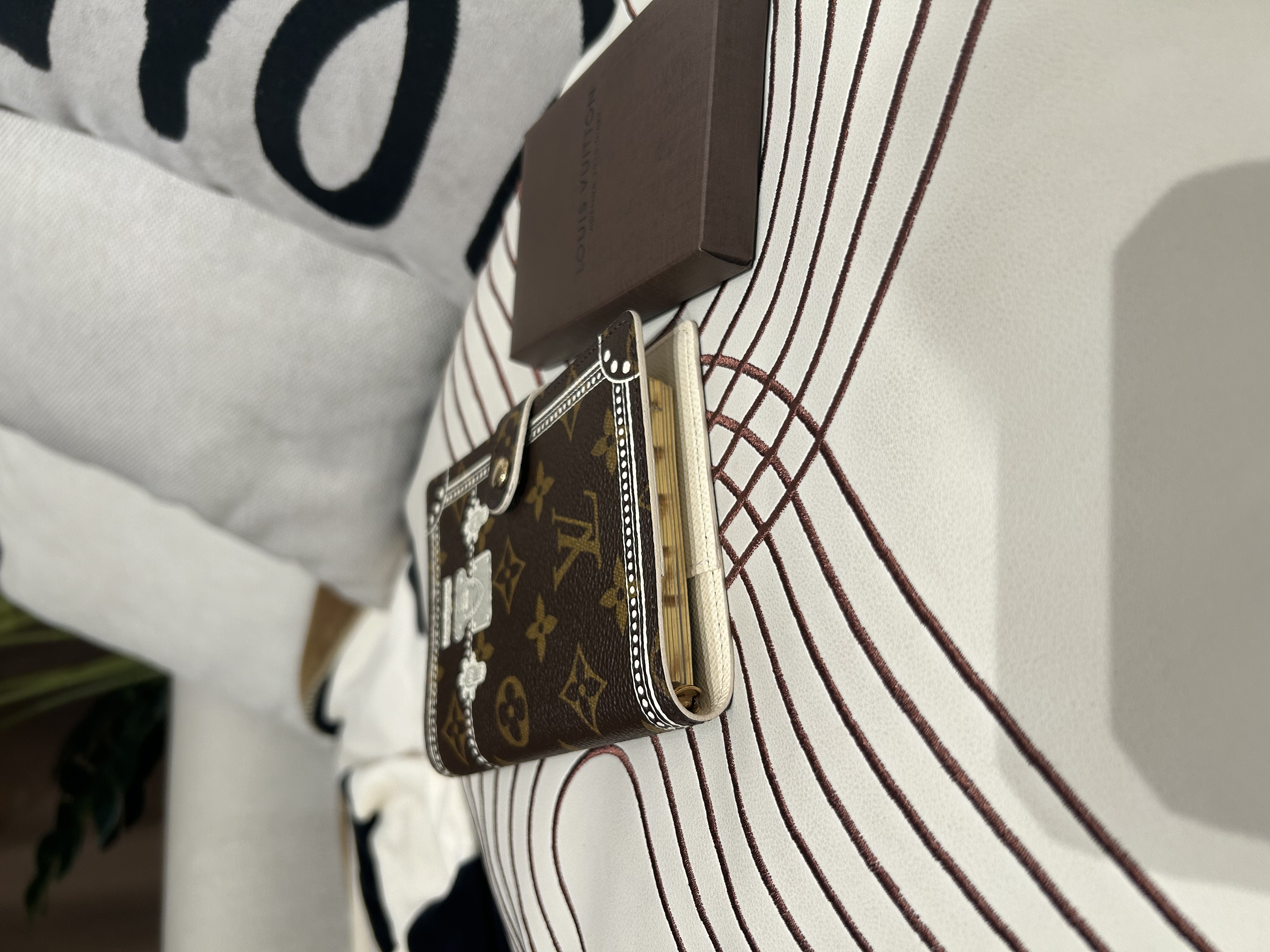 未使用品 LV Notebook Limited Edition 100%Authentic, Unused未使用品 ✅ refill ✅Dust bag