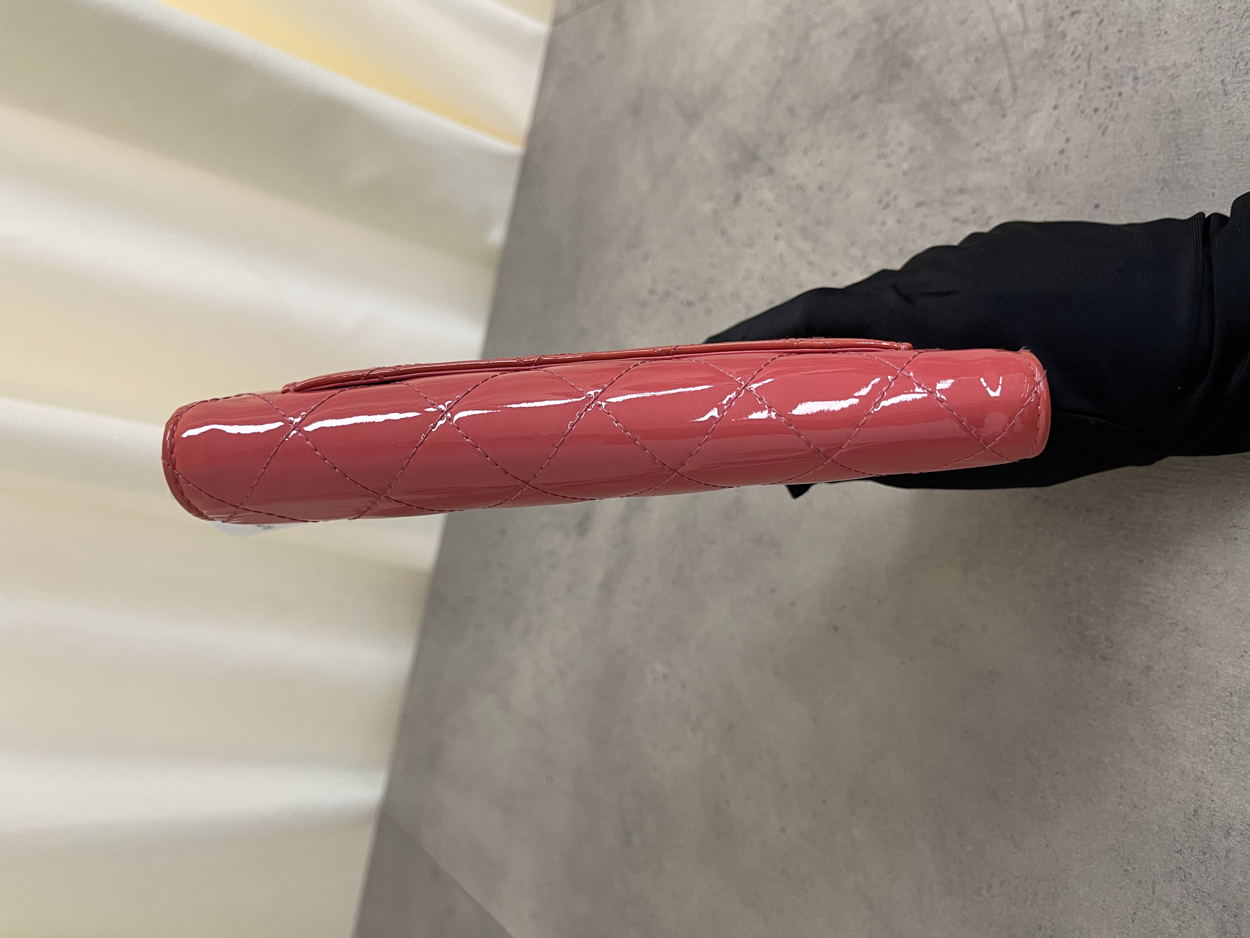 Pre-owned Chanel wallet/ Product Code: 26012509