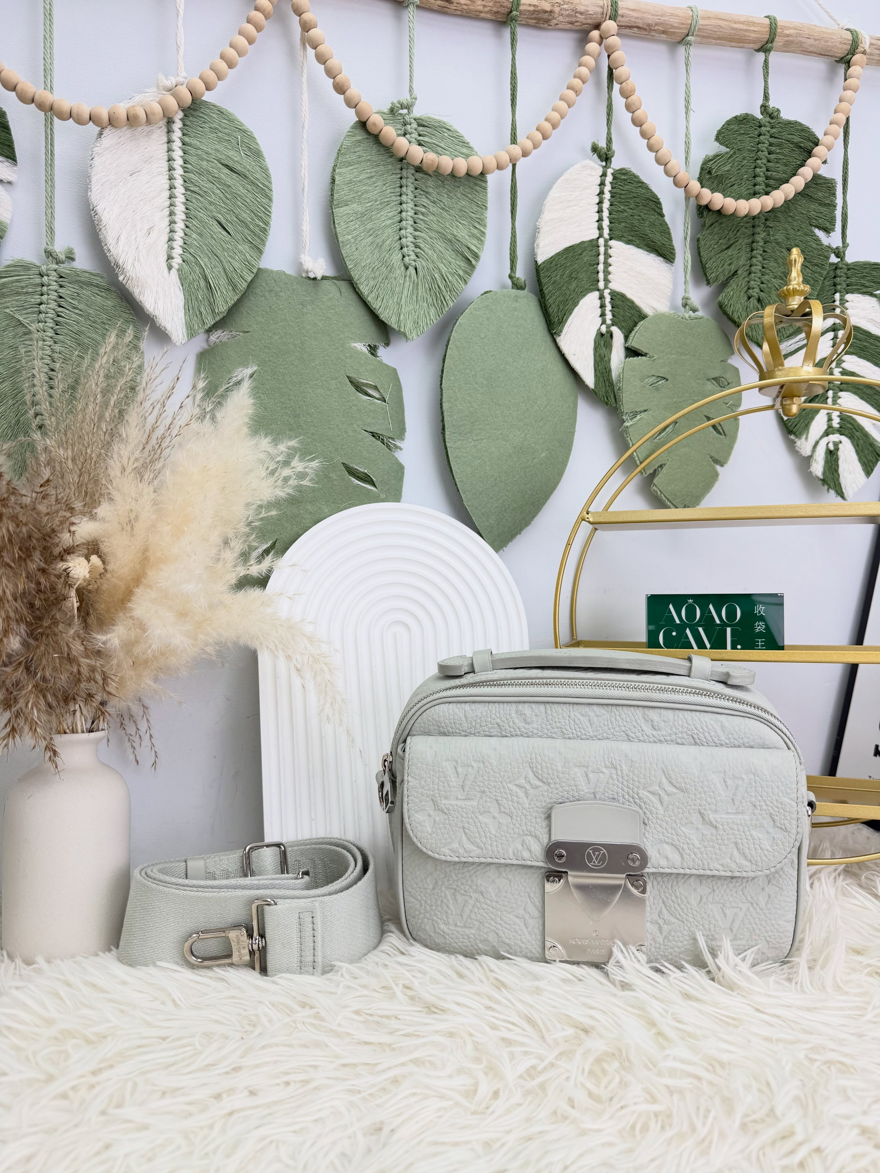 Lv👜 PRE OWNED 🛍️S-lock 相機包 薄荷綠 💚 