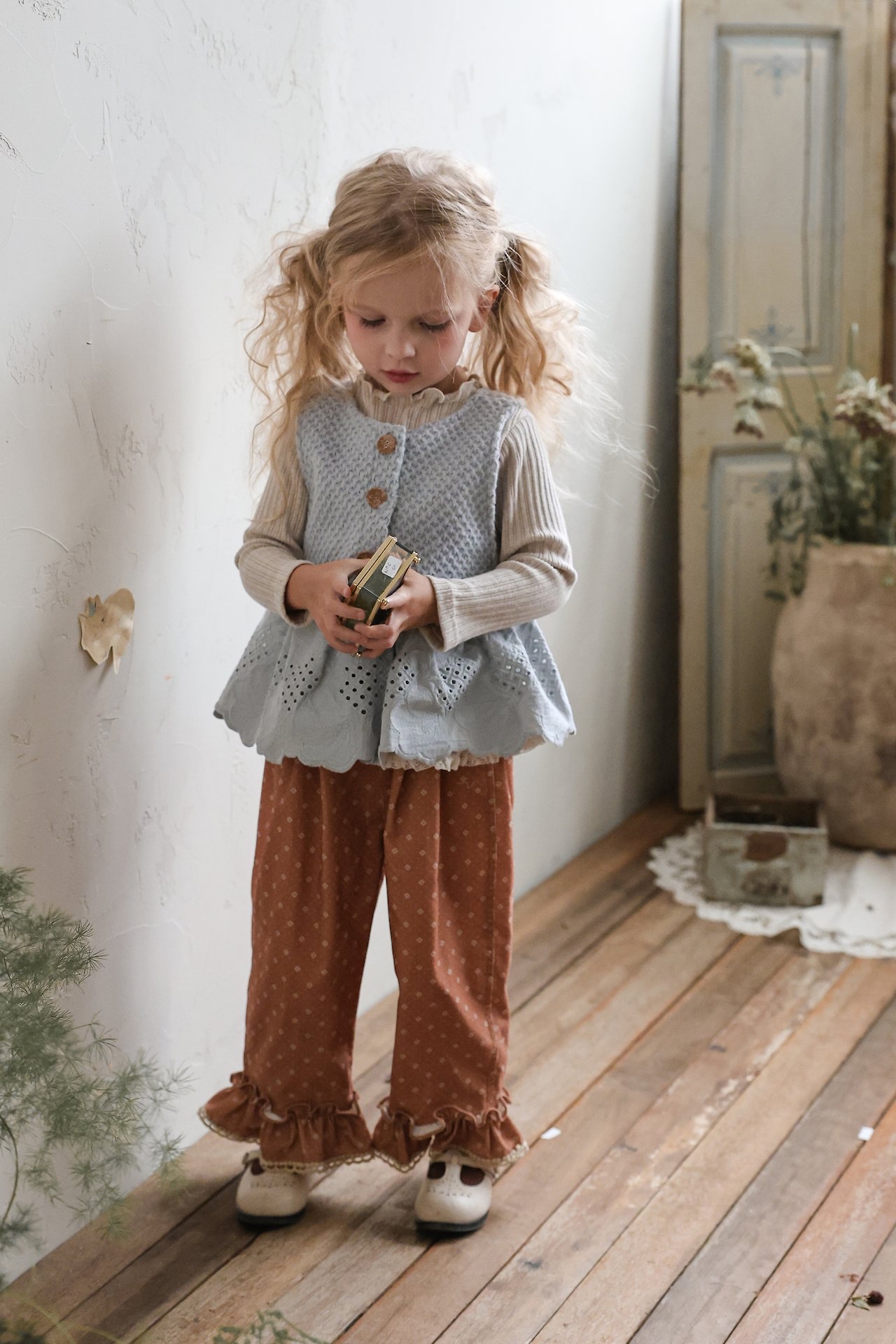 Flo | A rabbi Pants