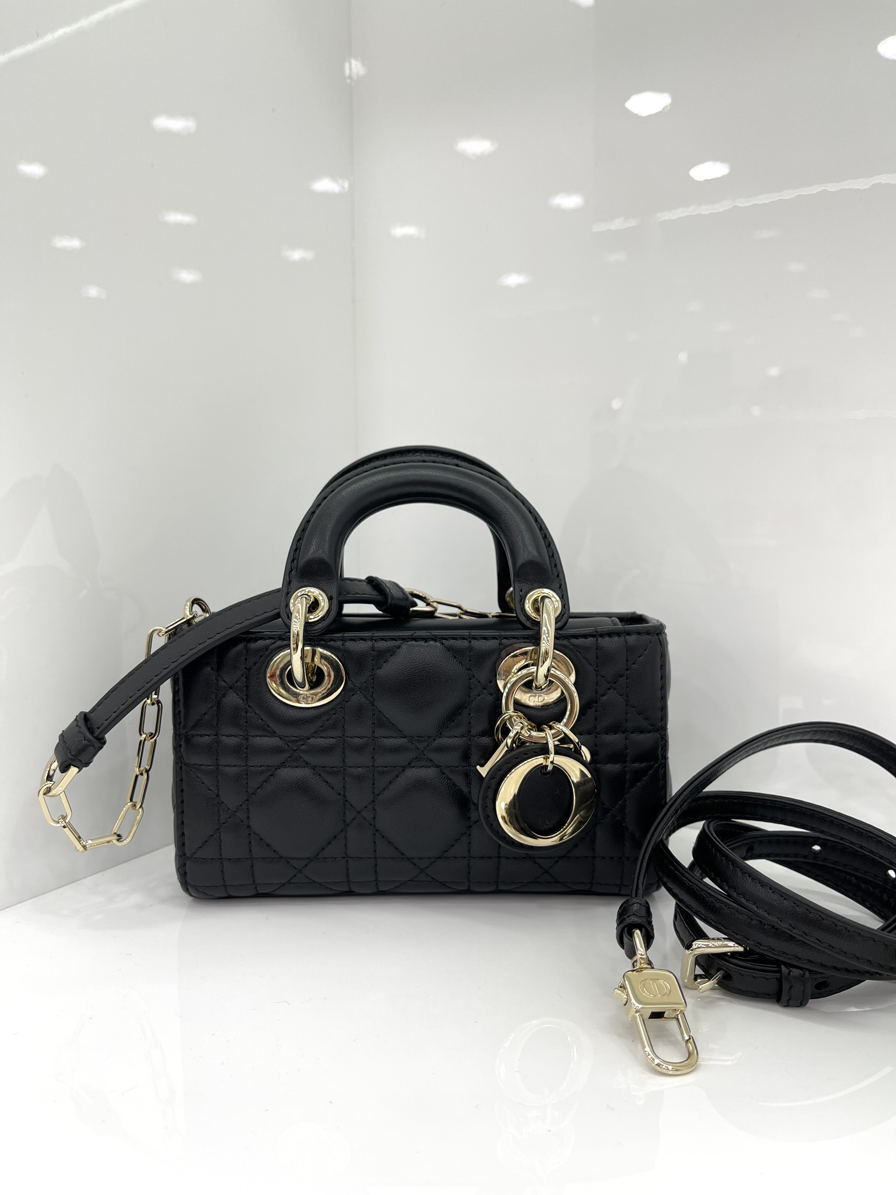 [Unused Item] Dior Lady D-Joy mini leather bag $