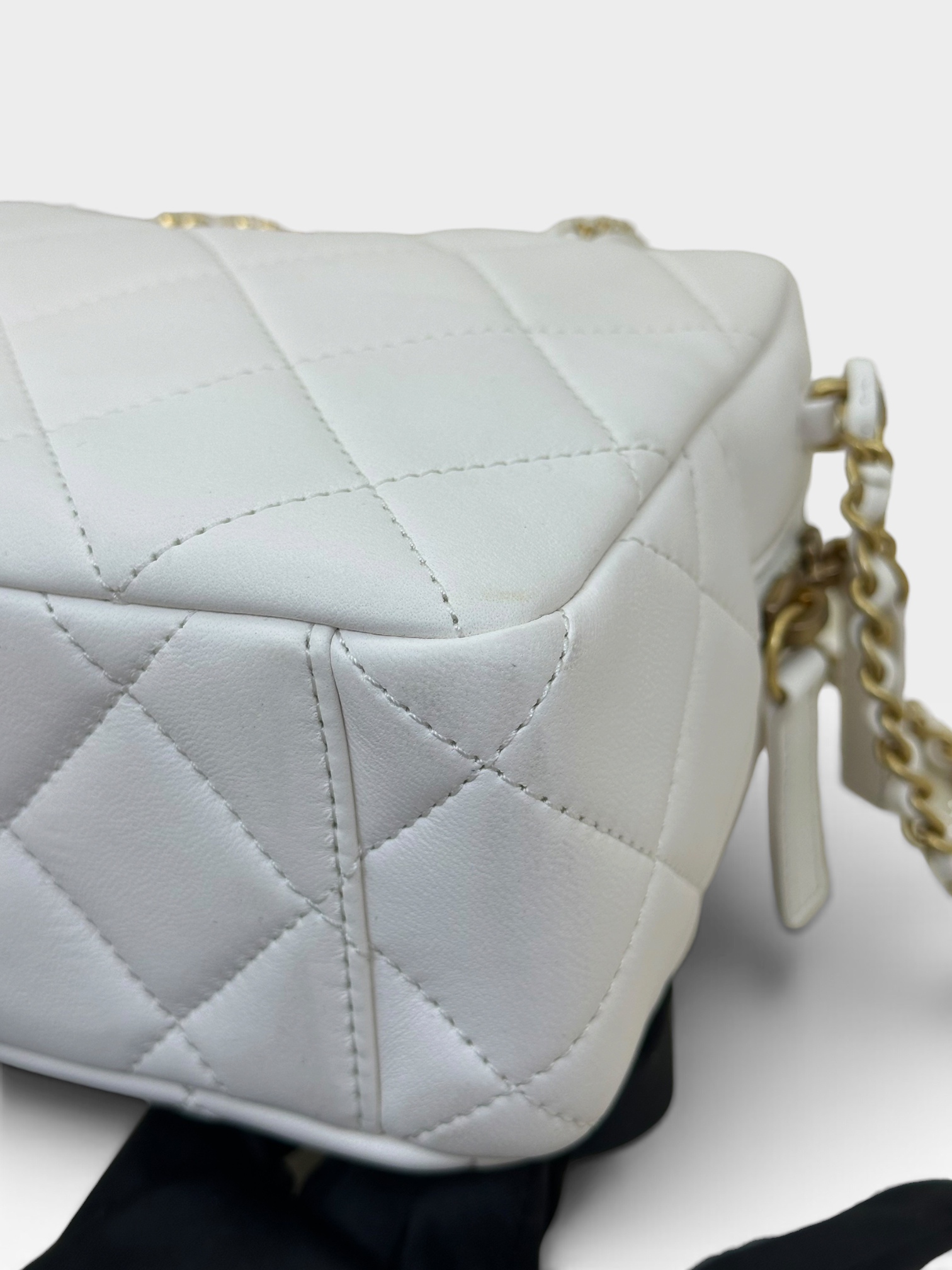 Pre-Owned CHANEL Top Handle Bowling Bag / Product Code: K090406