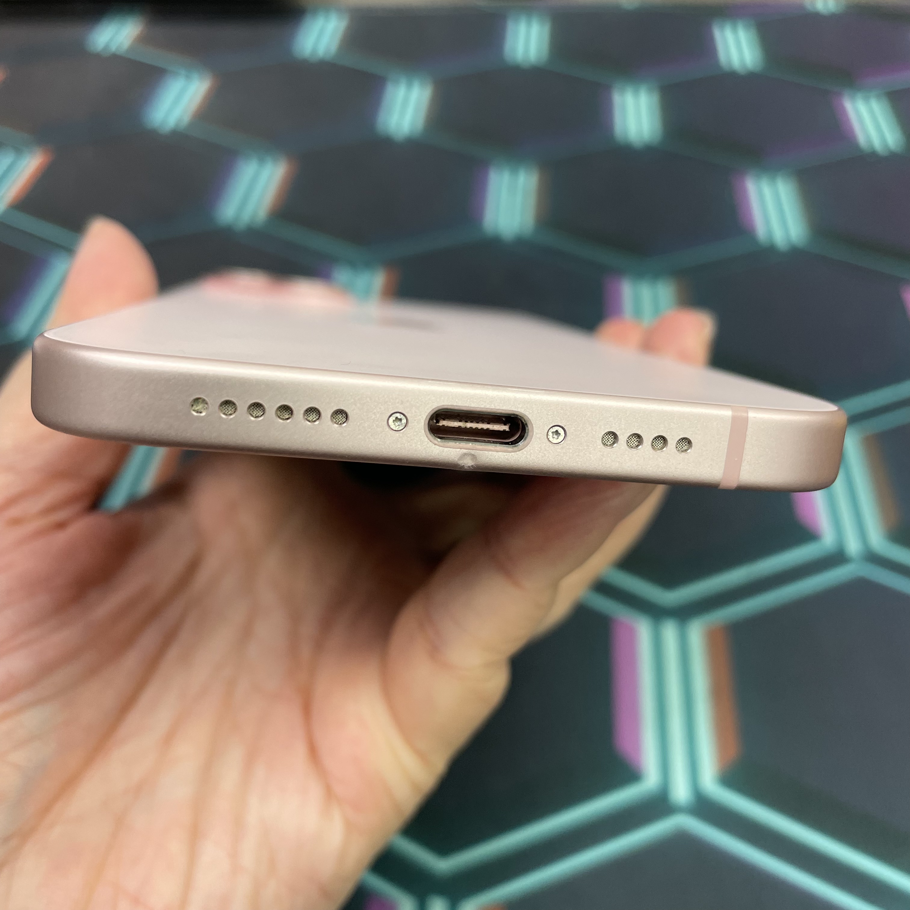 *8383 15 Plus 勁靚機 512GB 電86 粉色 pink