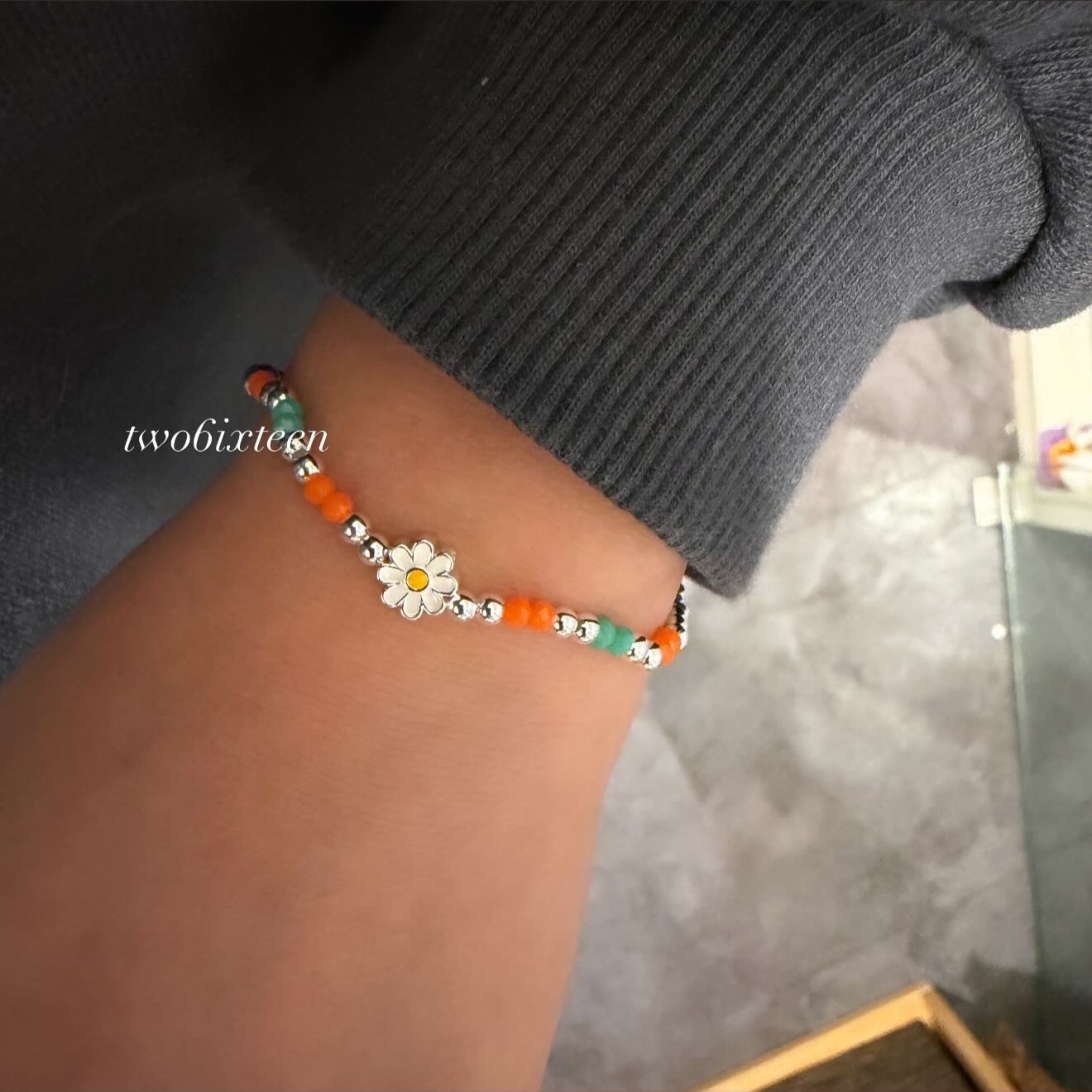 EWB002 純銀圓珠雛菊 (I)