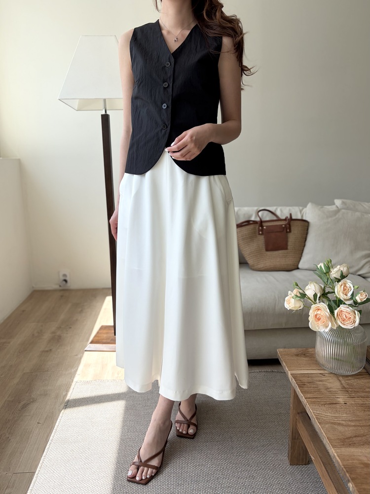 Front-Slit Midi Flare Skirt (Ivory)