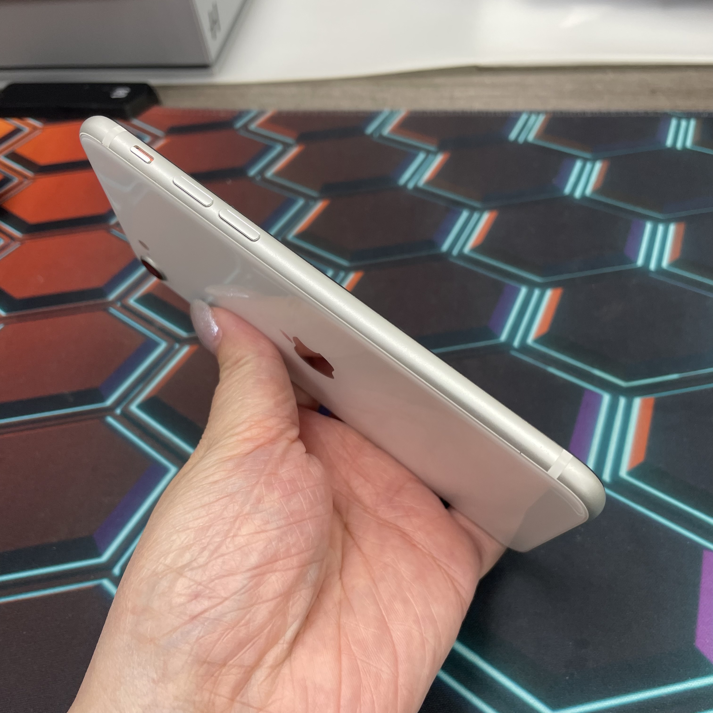 *6912 SE 2 完美機 256GB 電89 白色 white