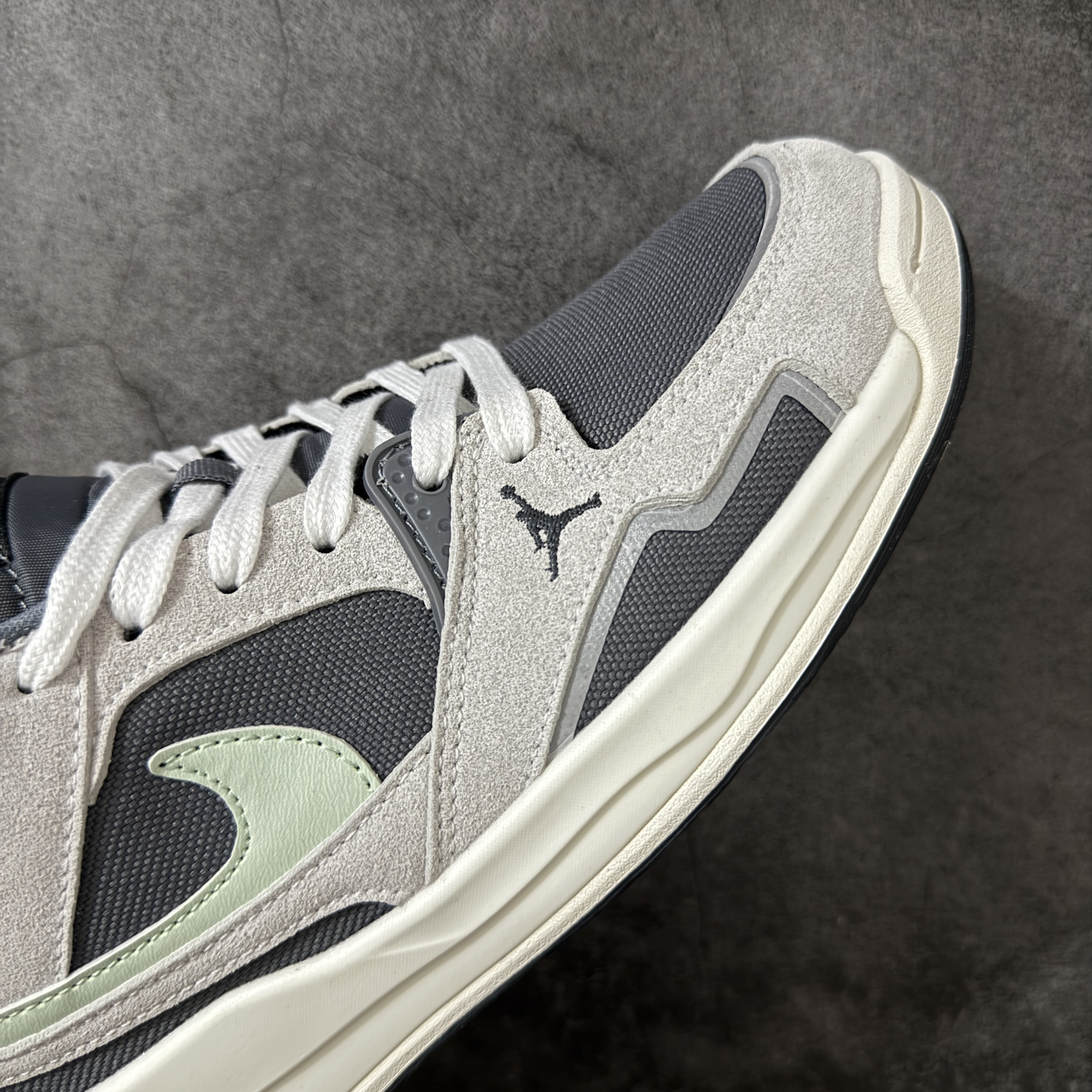 Nike Jordan CMFT Era HQ0506-003