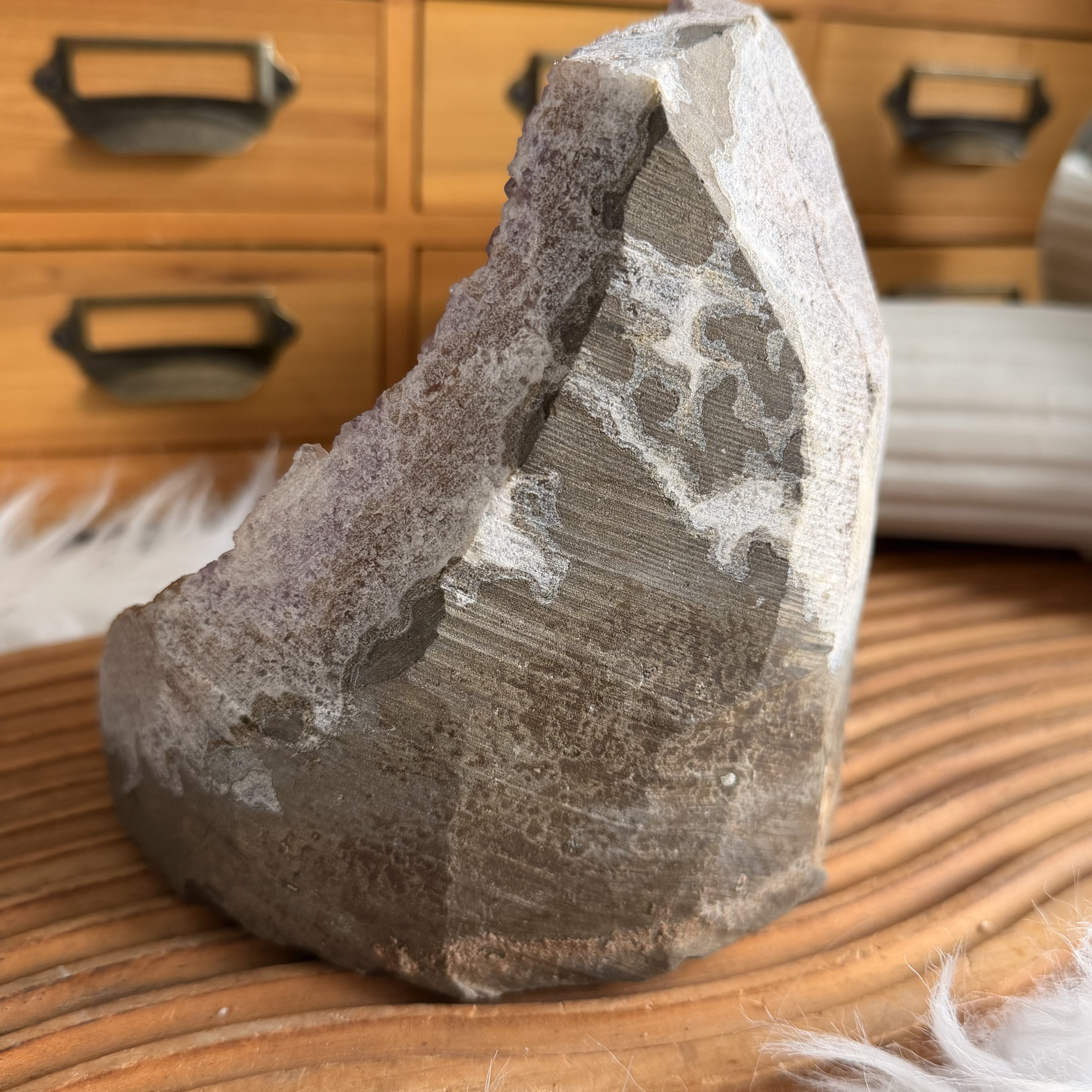 原皮紫水晶共生方解石擺件