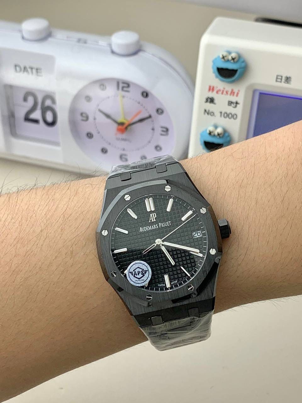 🚀新品爱彼15500全陶瓷款式全新到货，凭借陶瓷材质与cal.4302一体机复杂功能的结合，成为工艺与创新的典范，既延续了皇家橡树的经典美学，又突破传统材质限制，堪称现代高级制表的标杆之作💯