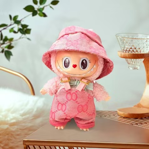 時尚 Labubu 娃娃服飾系列