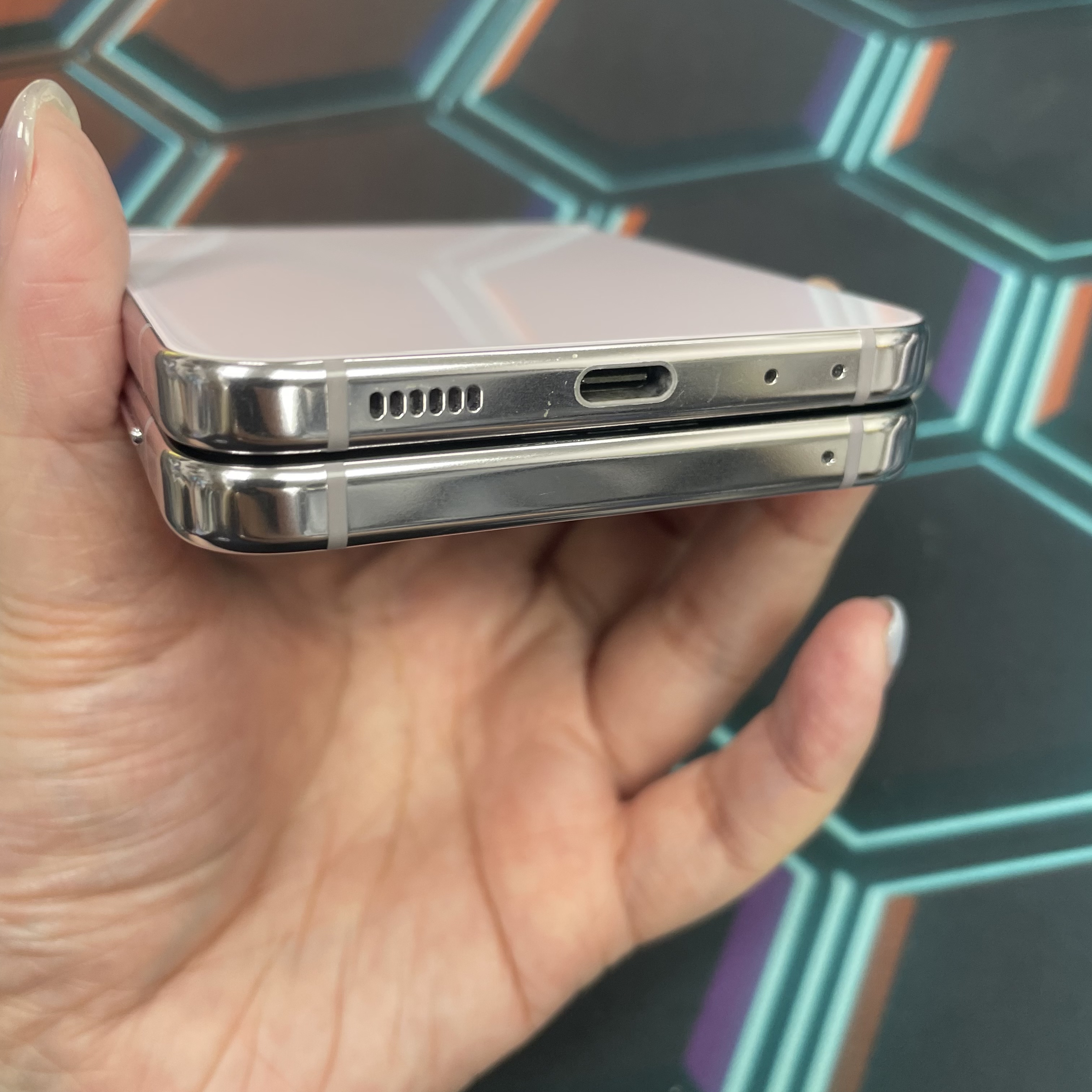 *6789B Galaxy Z Flip 5 勁靚機 8+512GB 粉色 pink