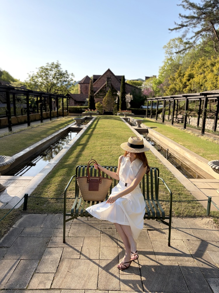 Jardin Belted Zip-Front Dress