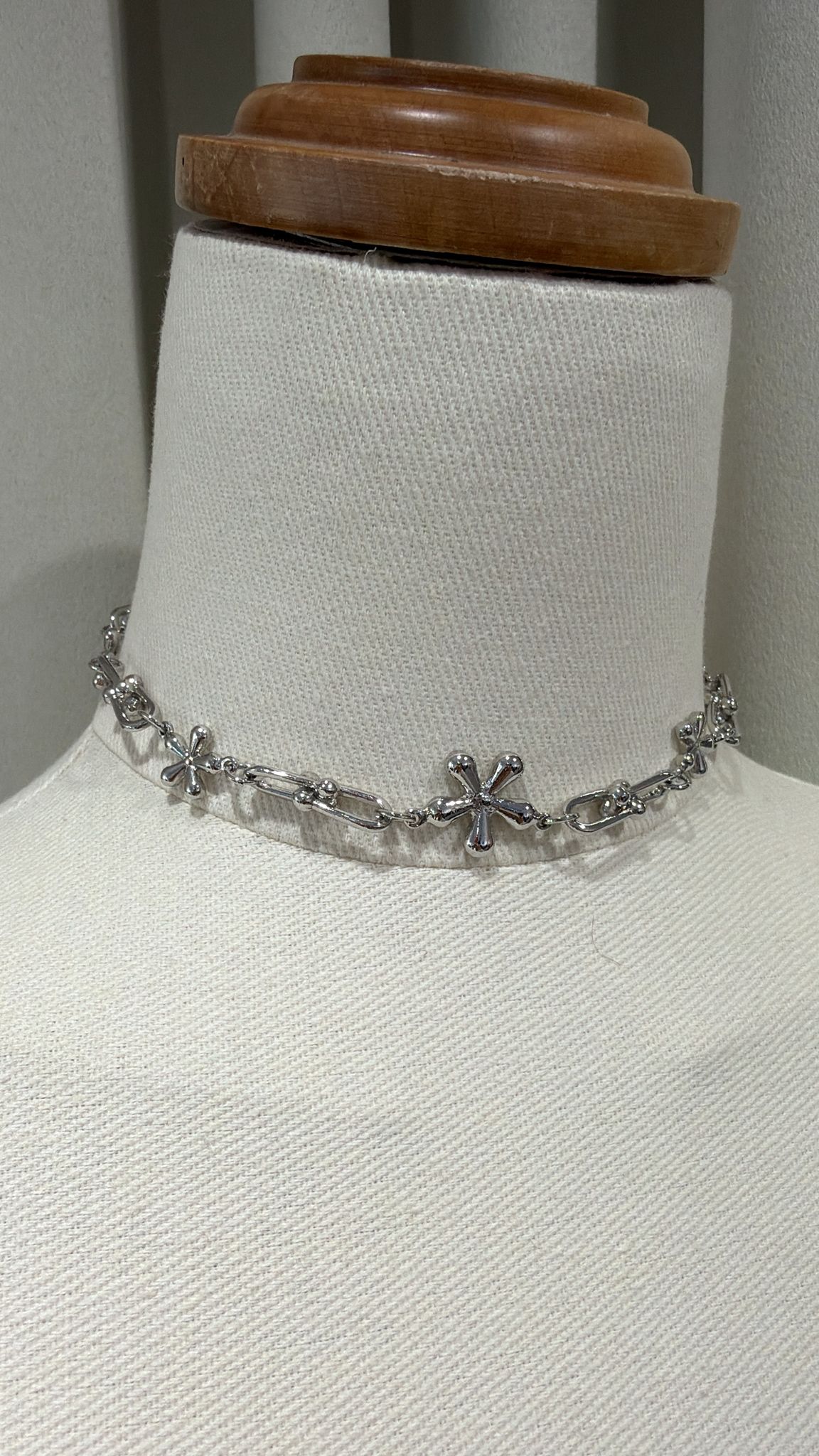 韓國精緻花朵造型銀色項鍊