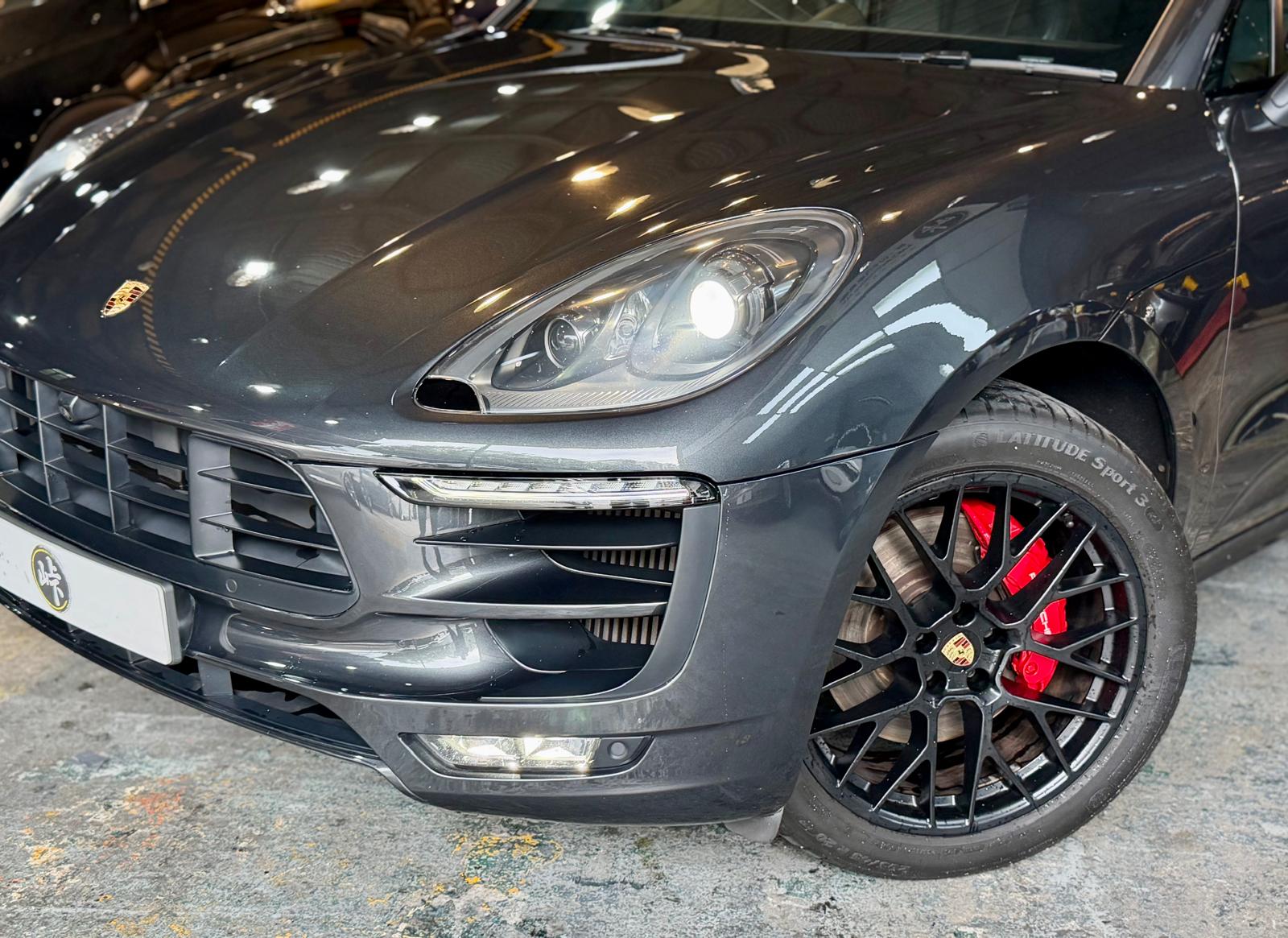 Porsche Macan GTS 2016