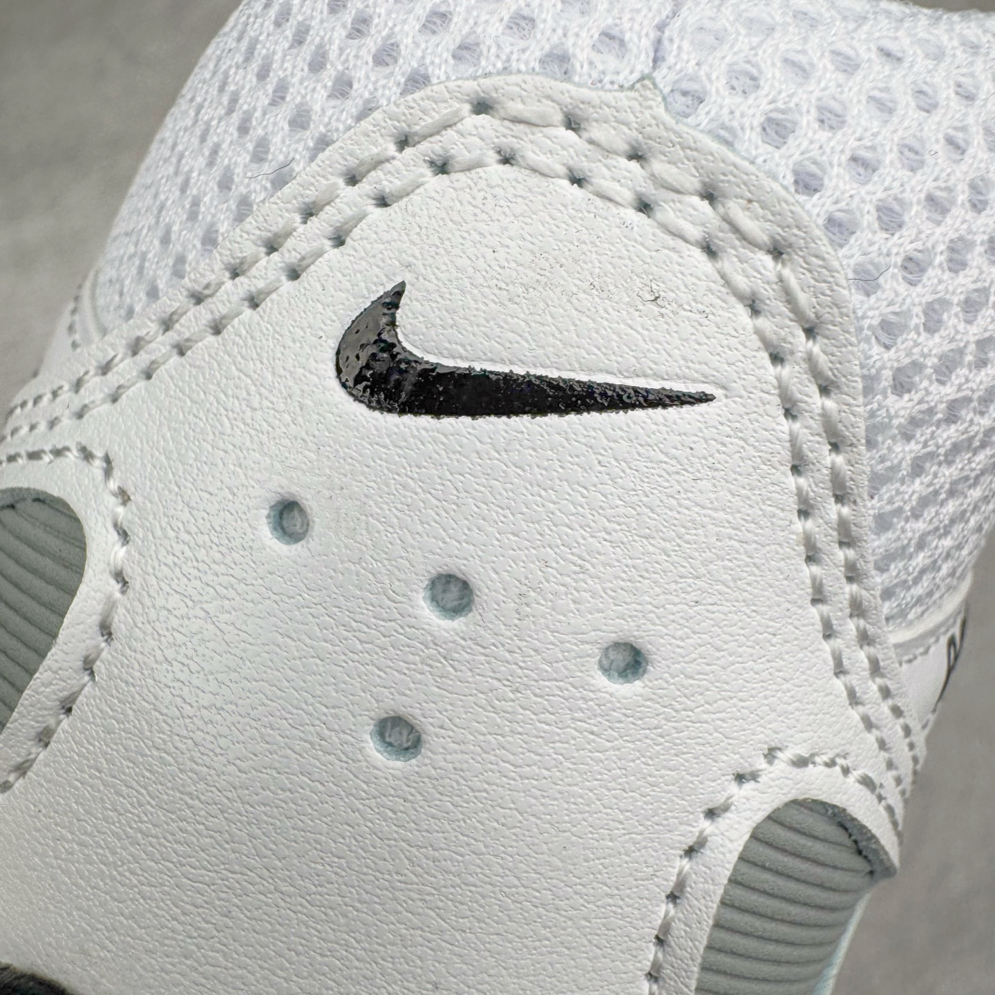 Nike P-6000 CD6404-107 