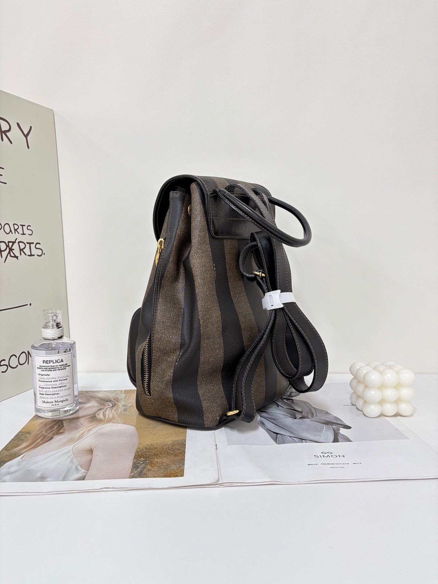 【預訂貨品】Fendi老花胡桃木書包🎒