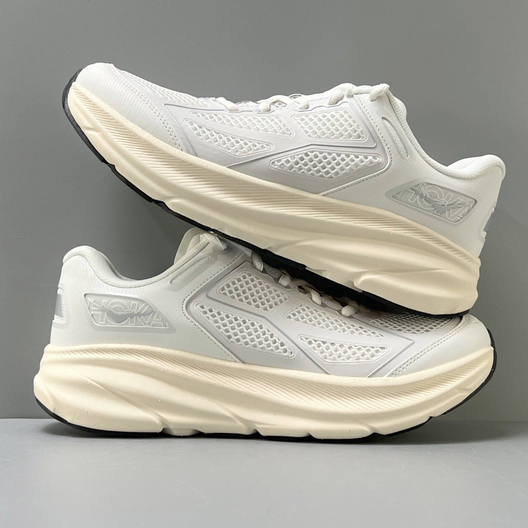 HOKA ONE ONE Clifton One9