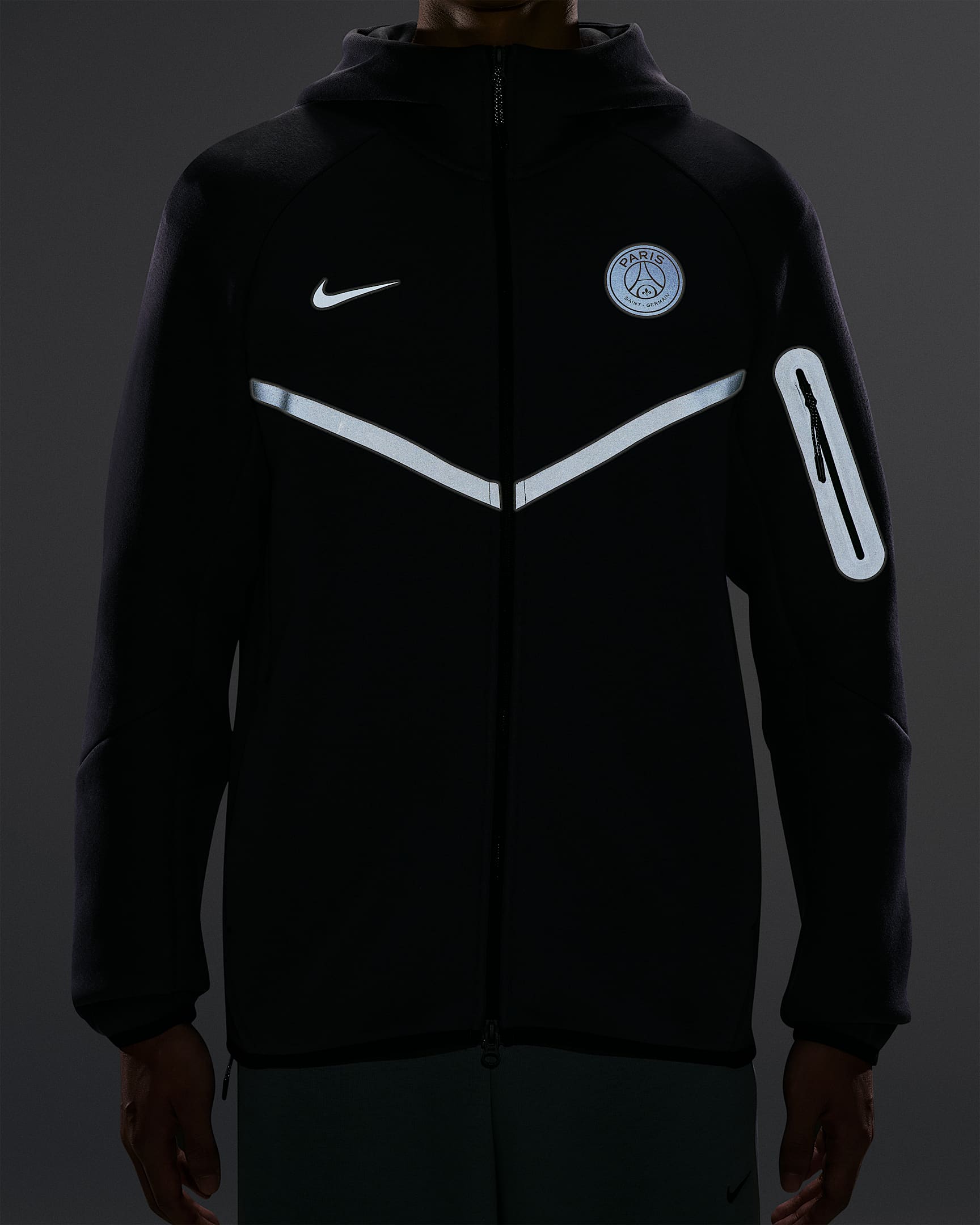 Nike PSG 巴黎聖日門 2026-27 Tech Windrunner 風衣外套 IO3662