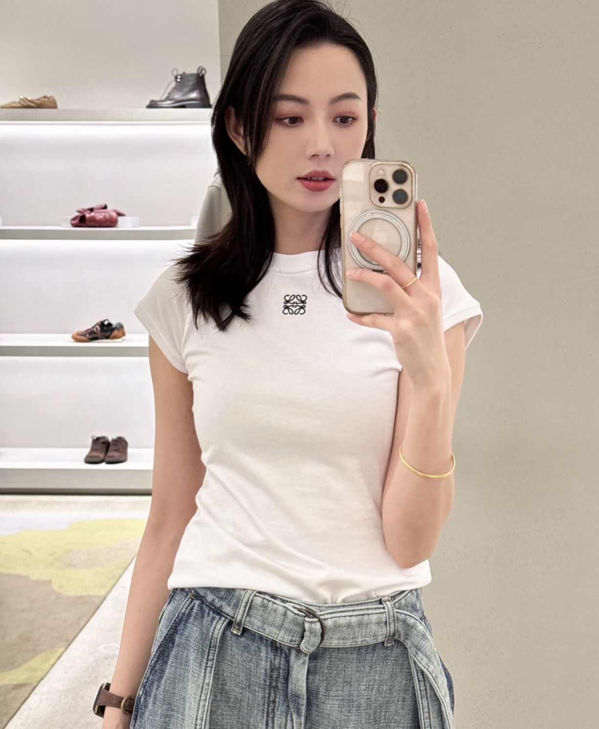 訂貨🍒 Loewe 女裝白色修身款 logo tee Size XS/S/M