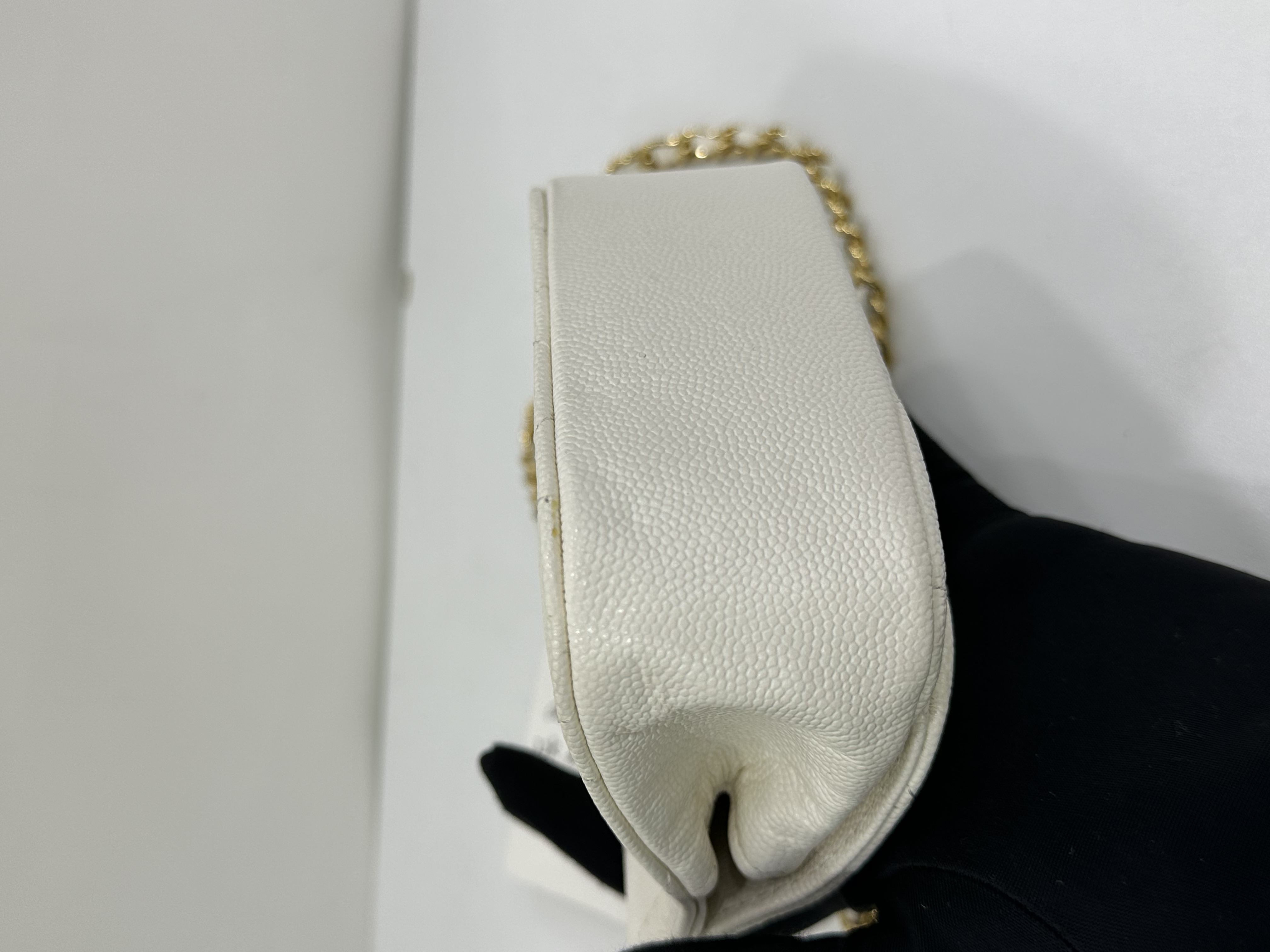 直播貨品 |  [1個-$100 2個-$300］GG09