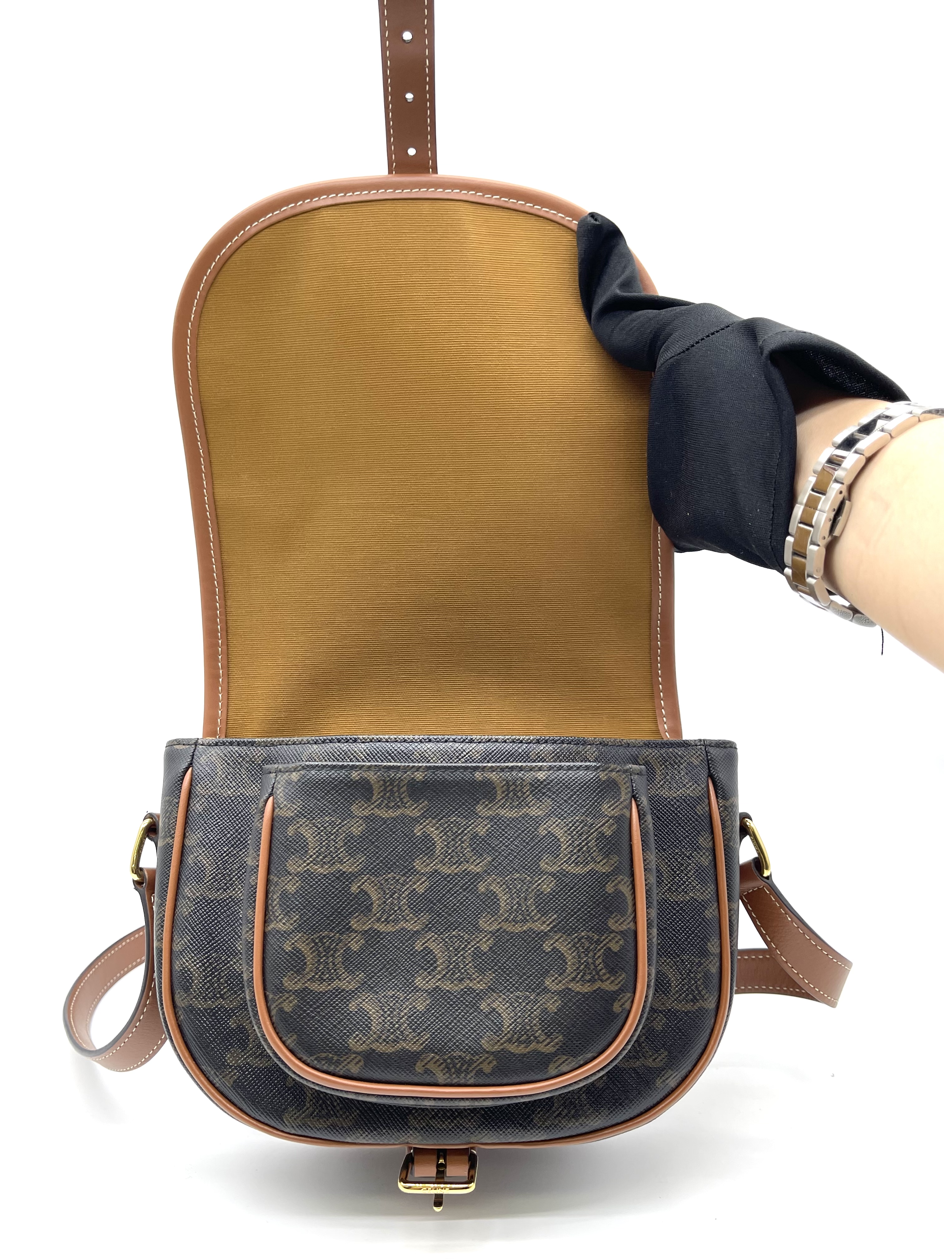 Pre-owned Celine Folco / Product Code: 26040112