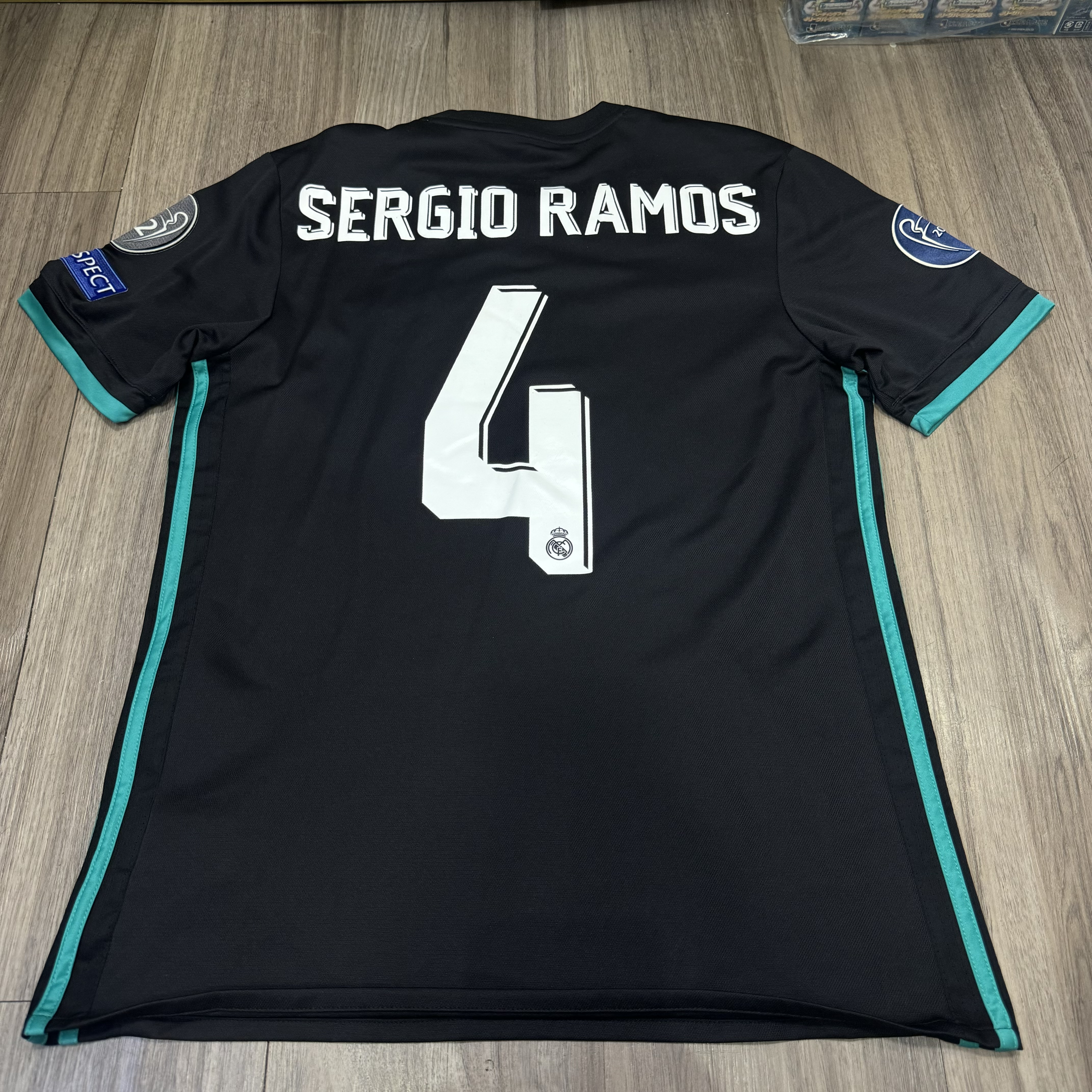 Real Madrid 17/18 away shirt #4 Sergio Ramos