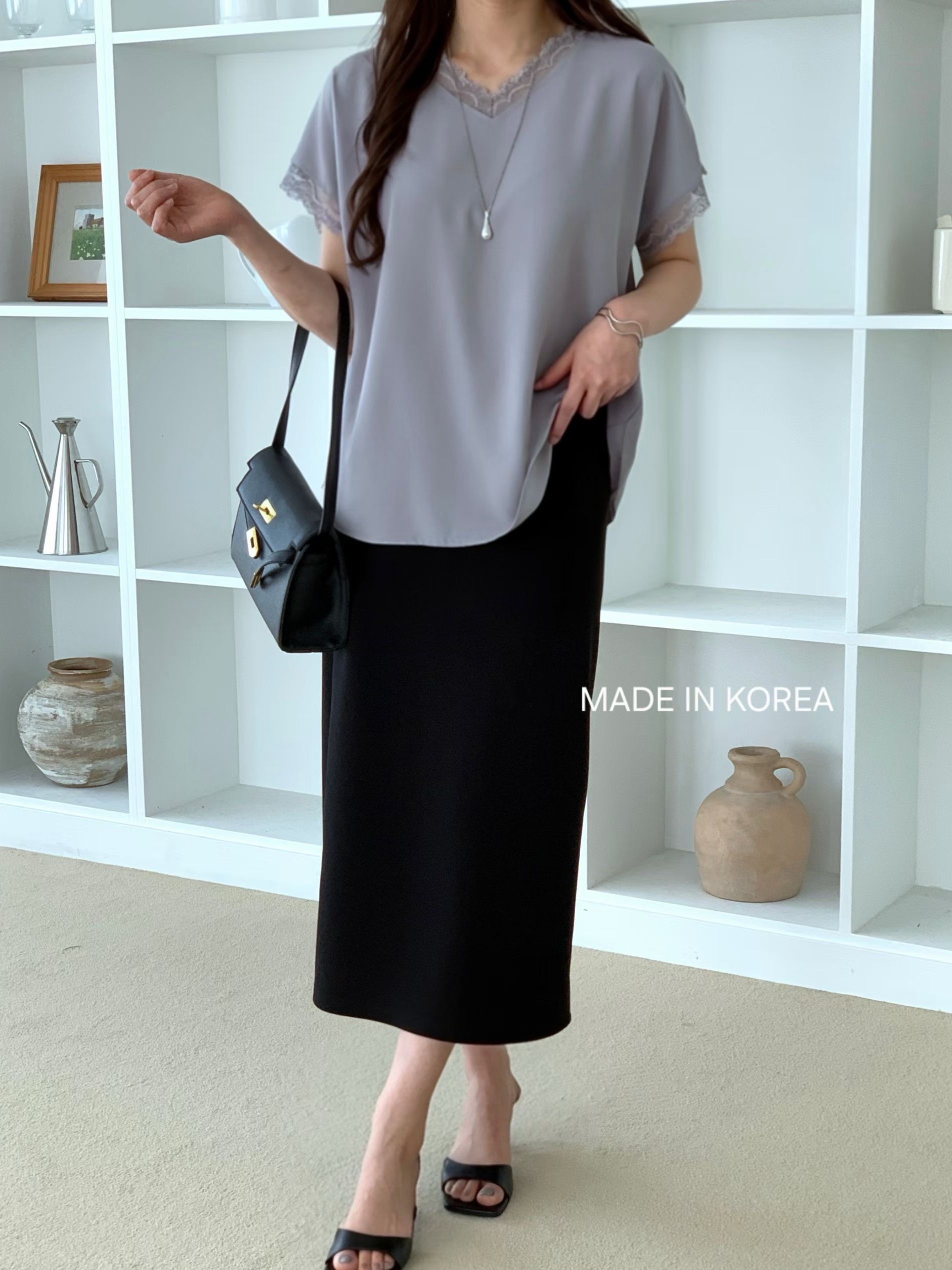 G6365 韓國🇰🇷V領lace top