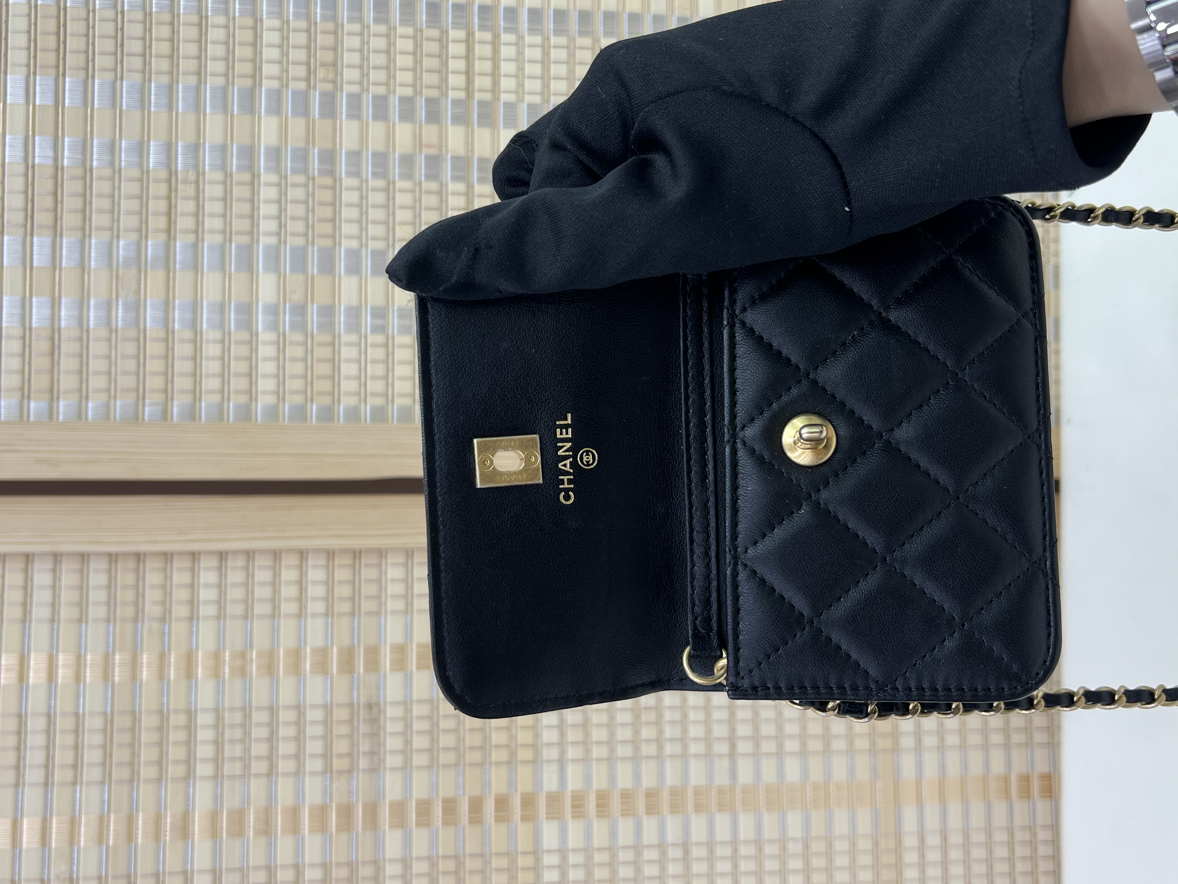 直播貨品 |  [1個-$100 2個-$300］GG54