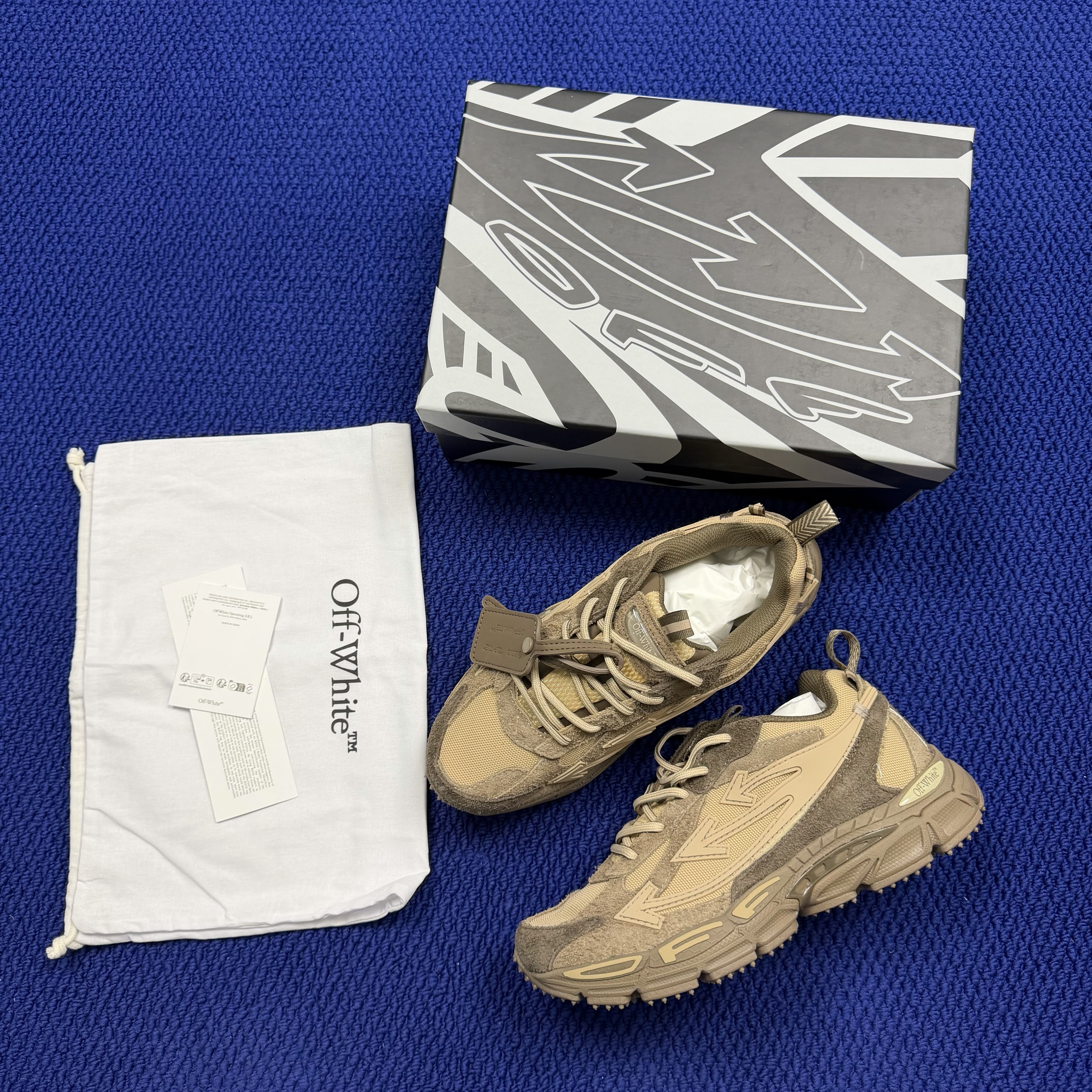 OFF-WHITE Be Right Back