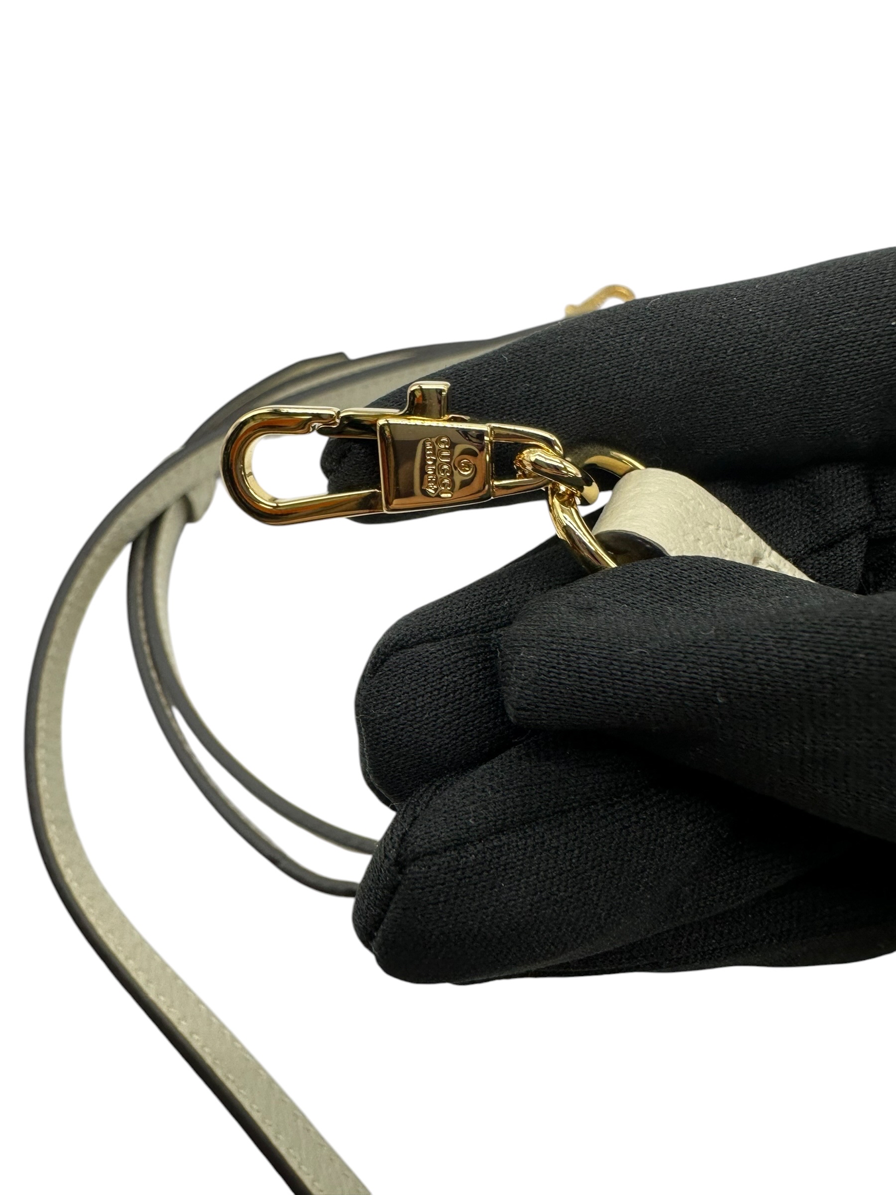 Pre-owned GUCCI Diana / Product Code: 070604