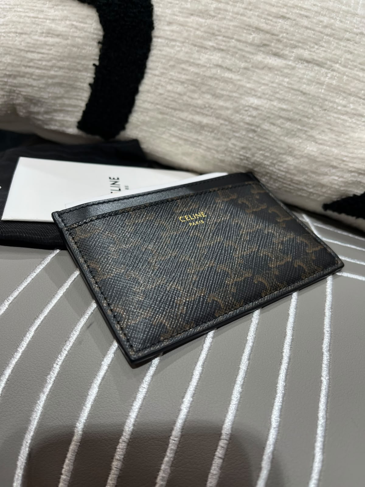 Celine Triomphe Card Holder Black 100%Authentic, 99%New ✅Booklet✅Dust bag