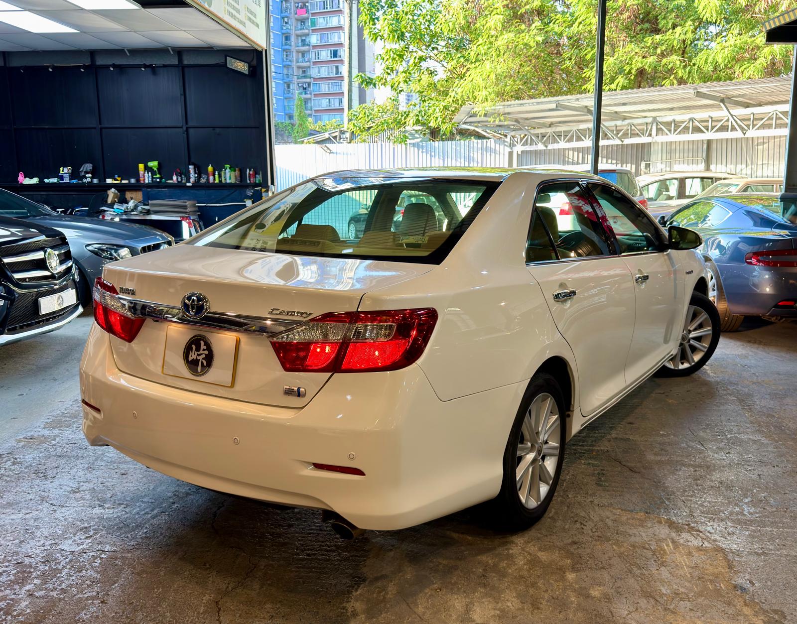 Toyota CAMRY 2.5 Hybrid 2012