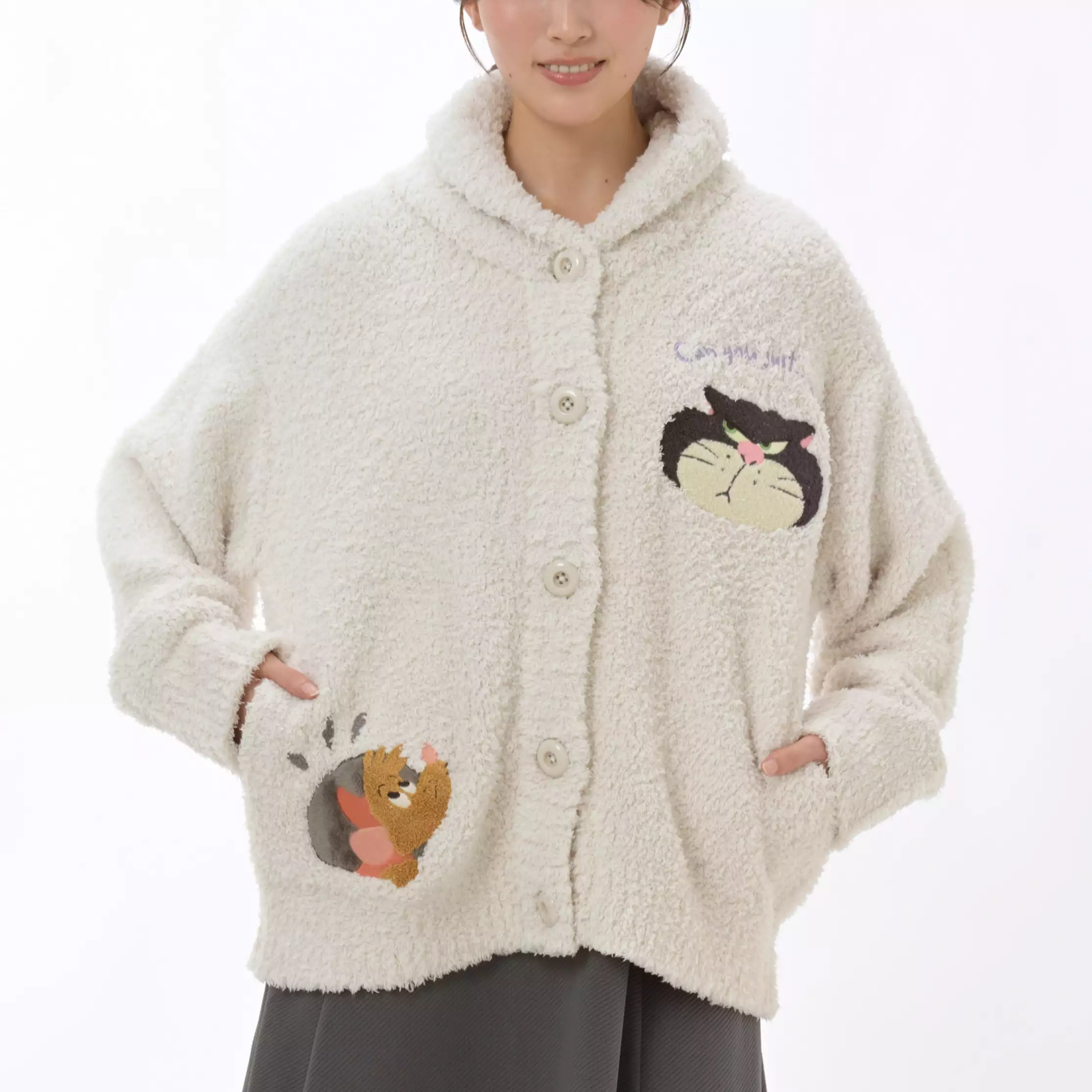 日本預訂📍 日本DISNEY FLUFFY ANIMAL系列 - 開胸外套 不包郵 6/10日本開售