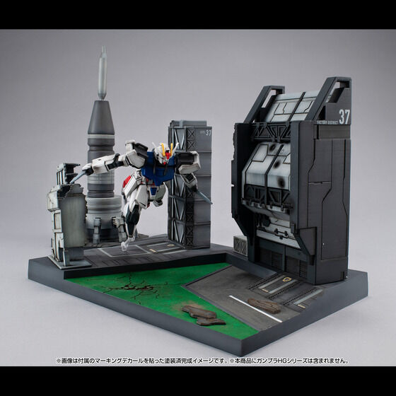 (預訂訂金 $200) (總價 $409) MegaHouse R.M.S. 機動戰士高達 1/144 HG 用場景 G Structure (GS06M) 海利歐波里斯戰場 (成型色版) (行版) Realistic Model Series G Structure Mobile Suit Gundam Seed [GS06M] Heliopolis Battle Stage (Material Color Edition)