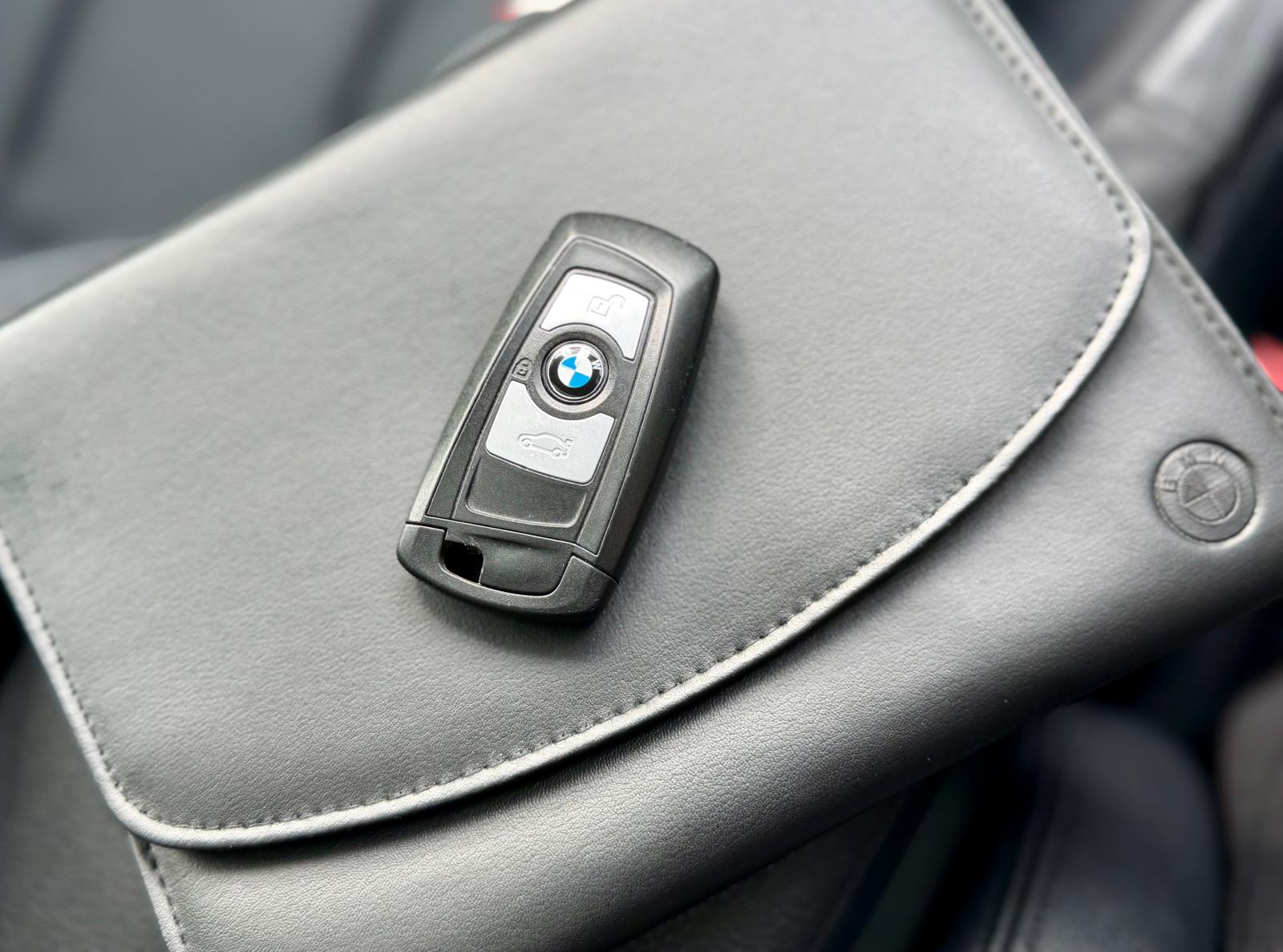 B.M.W. 320i Gran Turismo Executive 2014