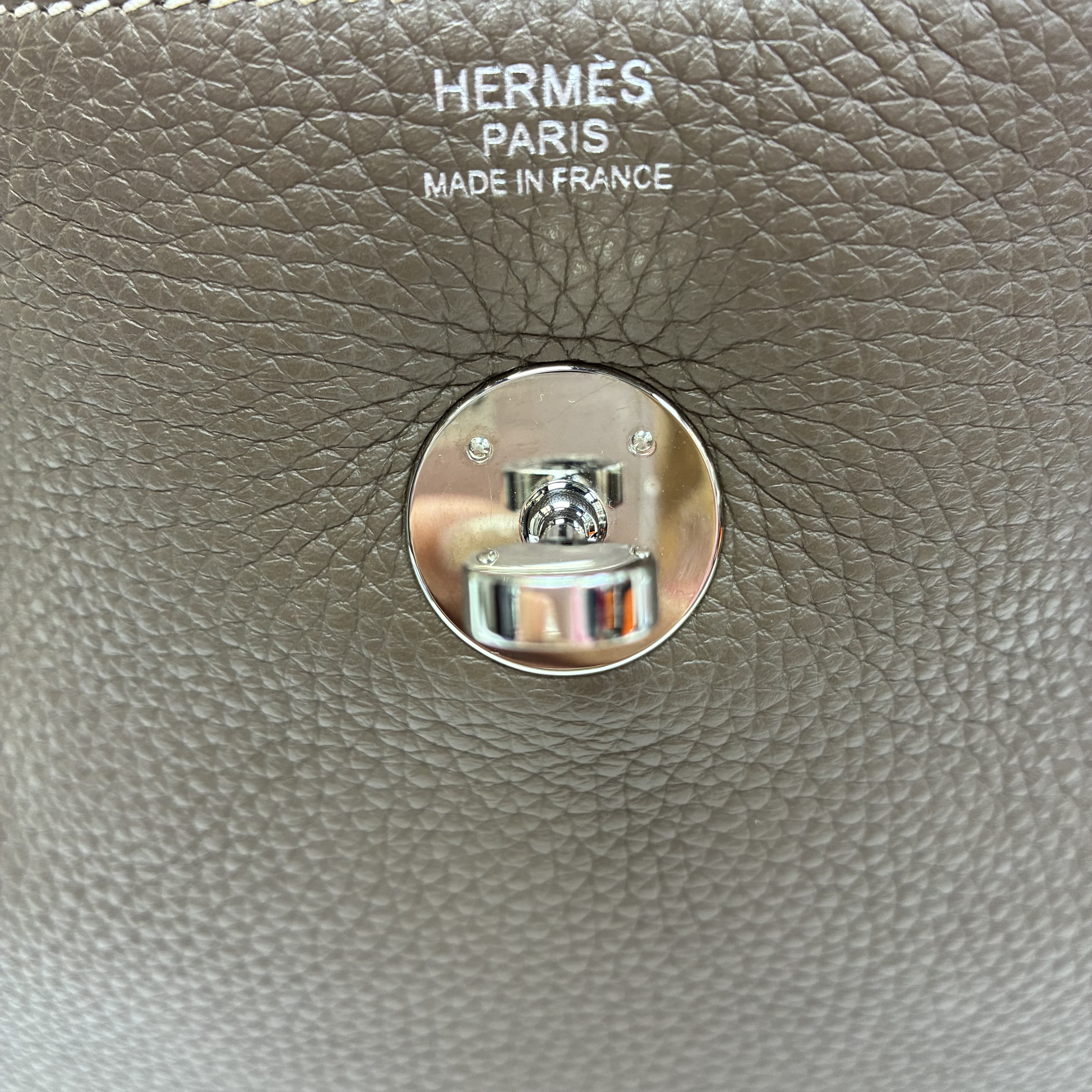 Full set Hermes Lindy 30大象灰 送內格和Hermes雨衣
