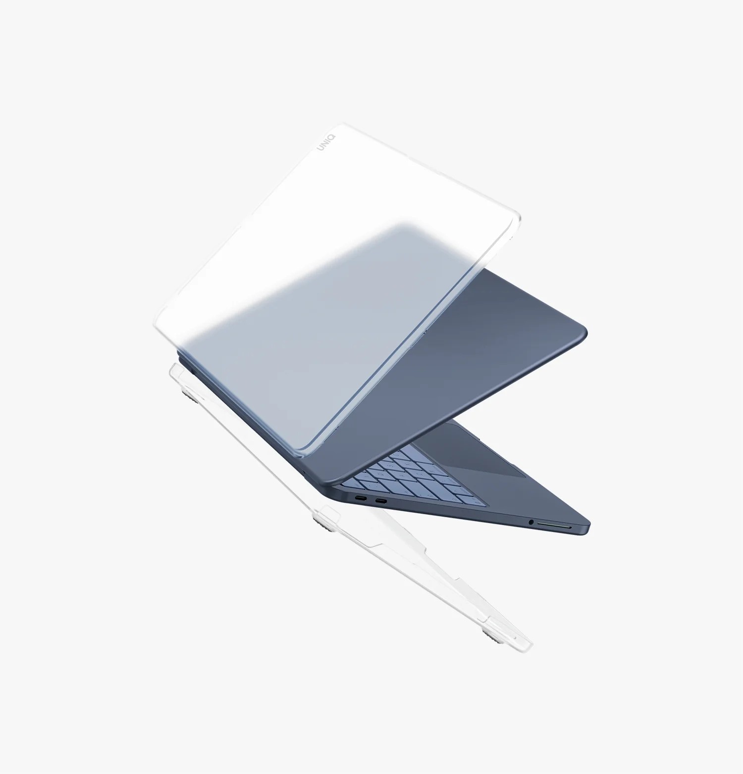 UNIQ Claro Case For Macbook Neo - 霧面透明