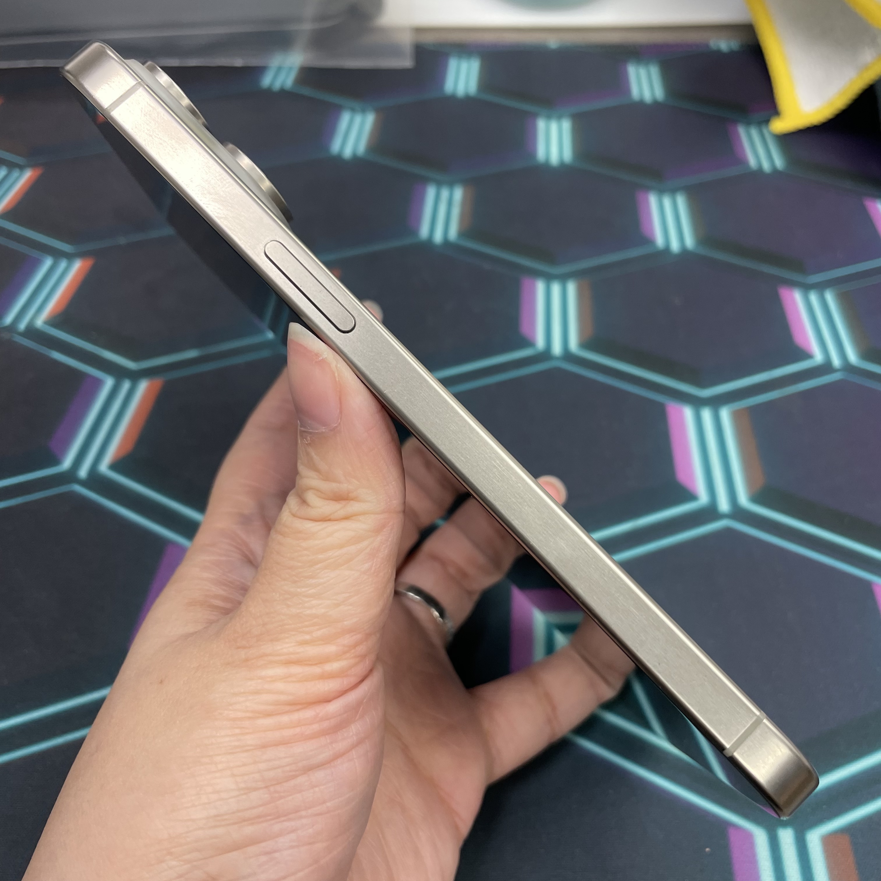 *8150 15 Pro max 完美機 256GB 電94 原色 gray