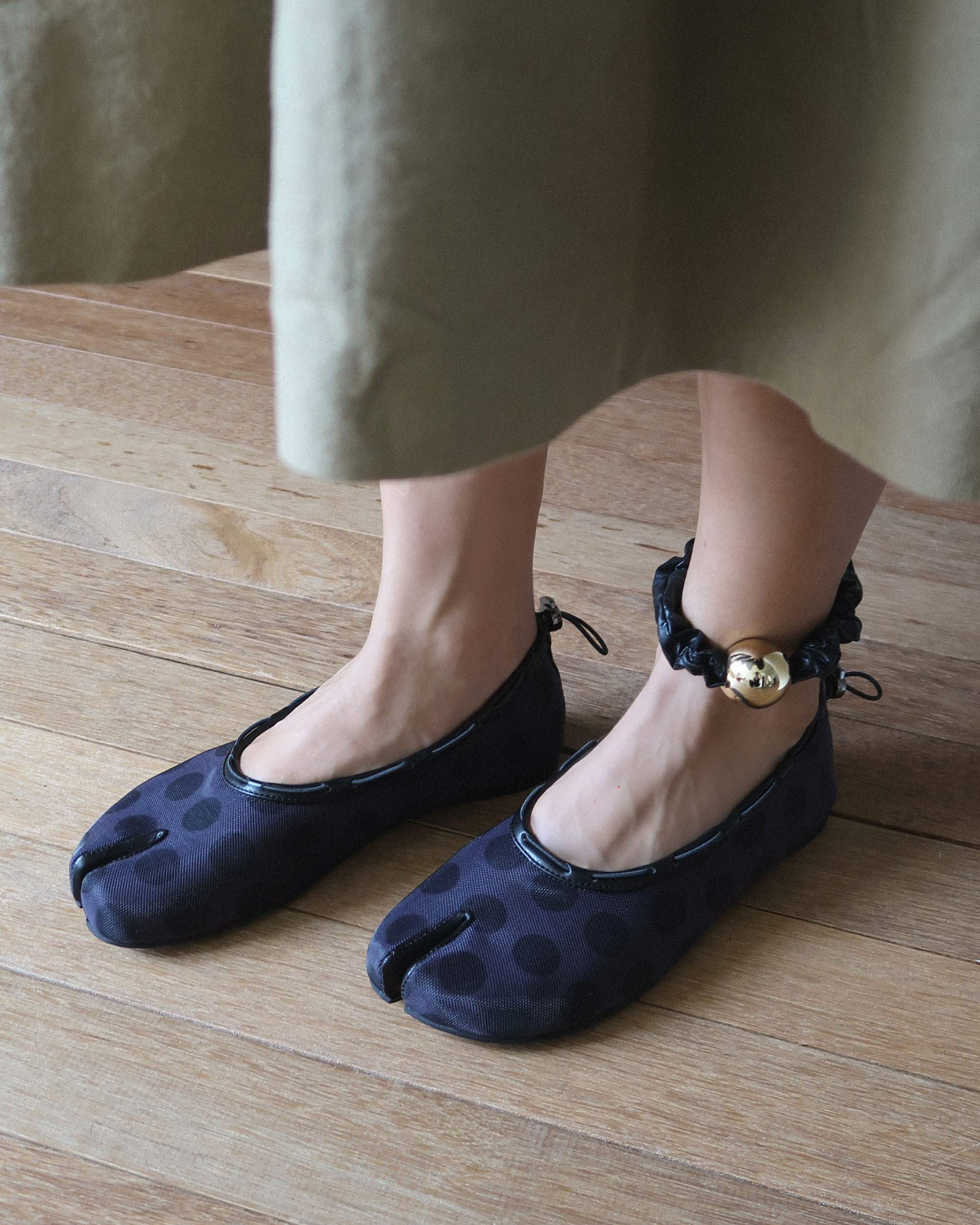 PAES | Mesh Air String Flat Dot