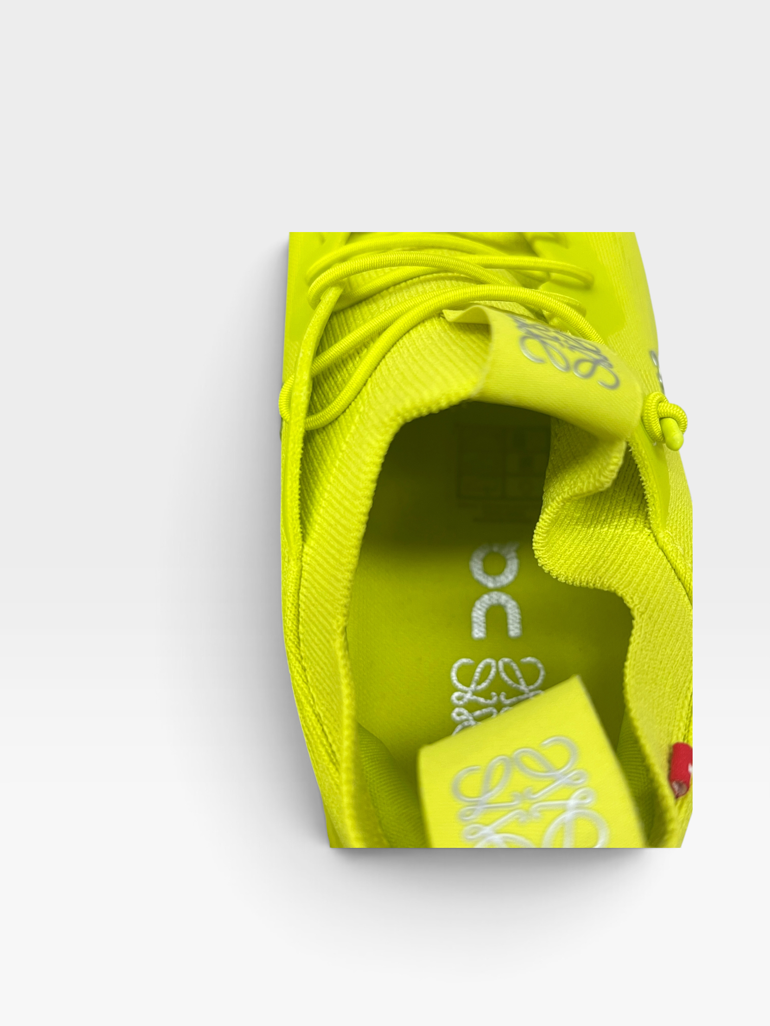 Pre-Owned LOEWE Sneakers / Product Code: 090405
