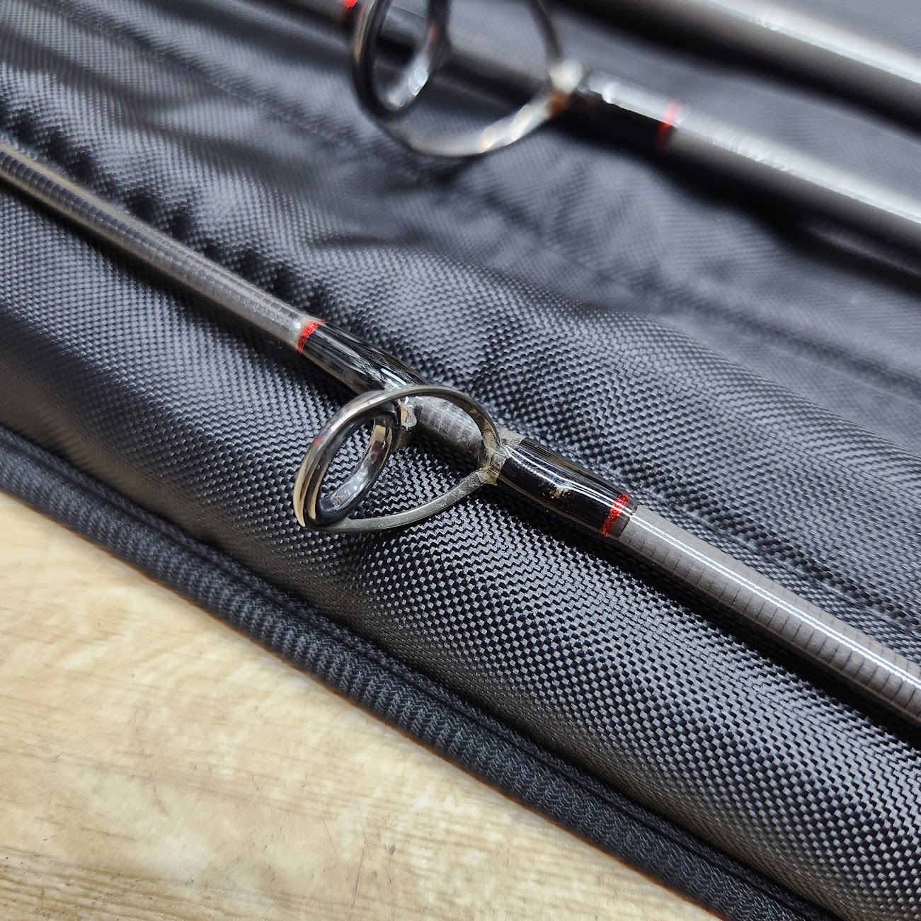 (中古品)鐵人THE THRONE多節竿