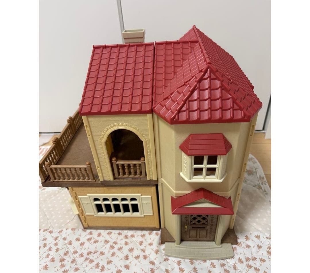 森林家族新版紅屋（香港順豐站包郵）